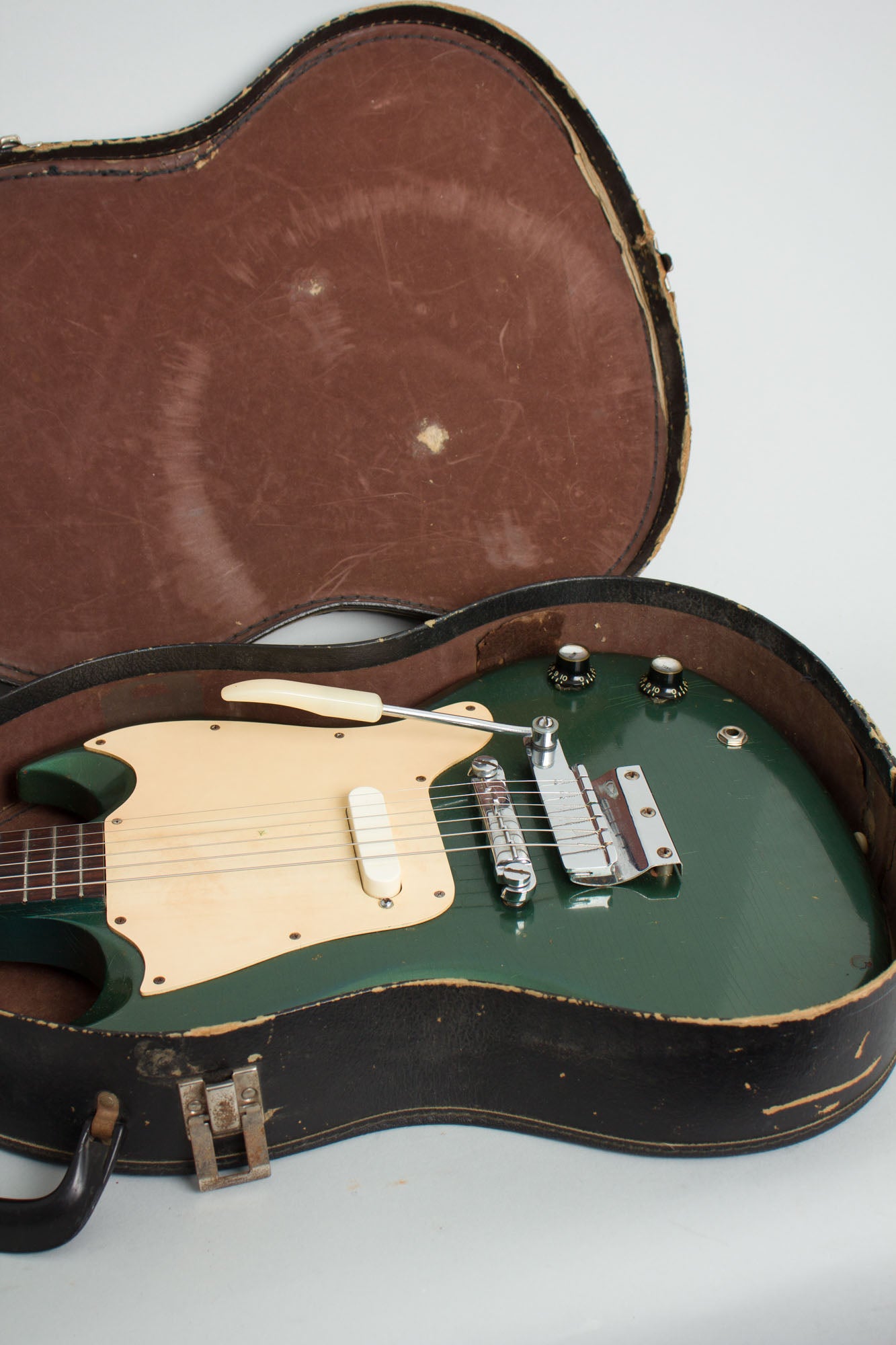 Gibson Melody Maker 3/4 Solid Body Electric Guitar (1966)