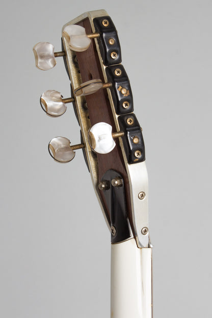Wandre BB Model Semi-Hollow Body Electric Guitar (1961)