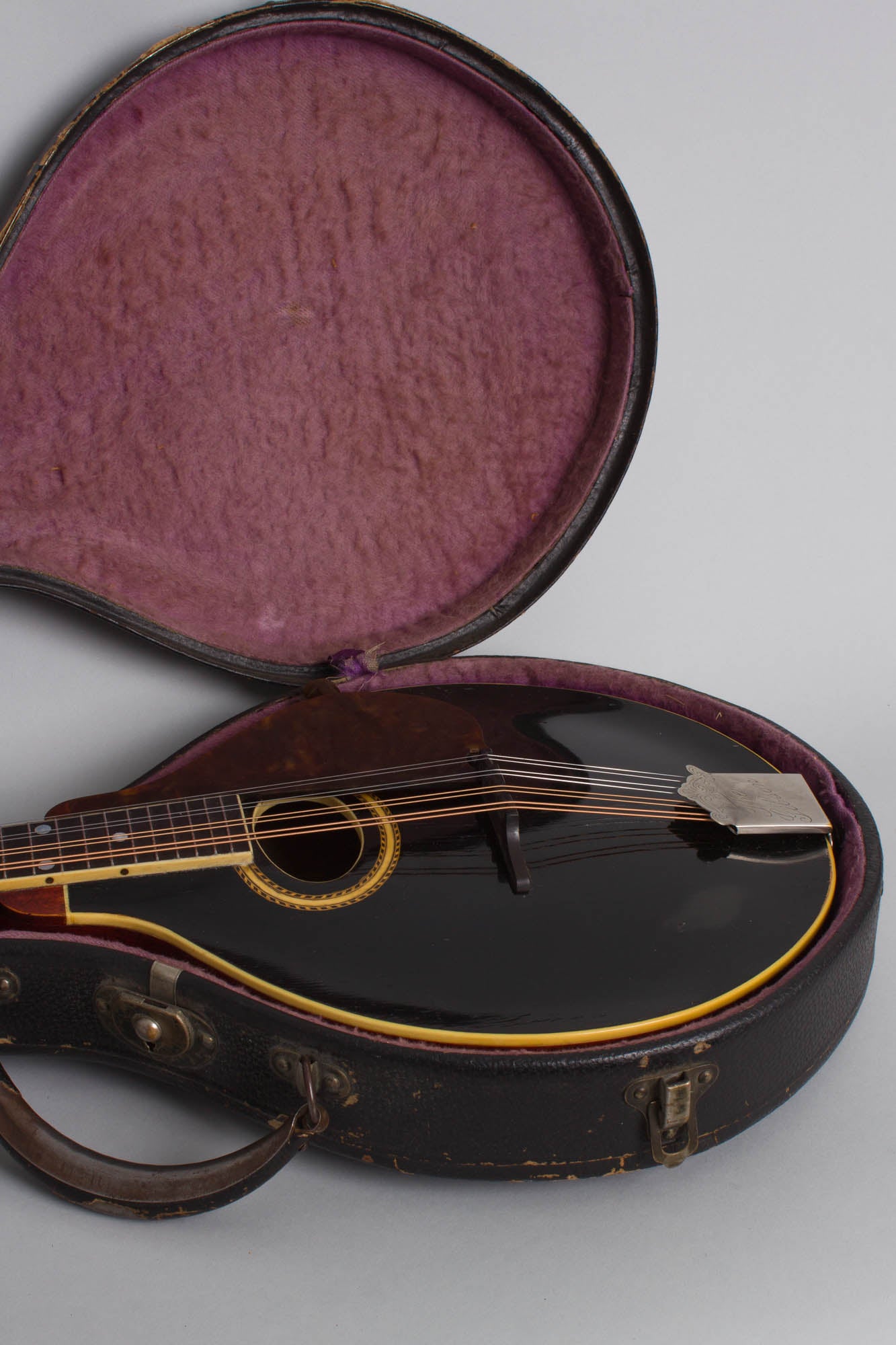 Gibson A-4 Carved Top Mandolin (1911)