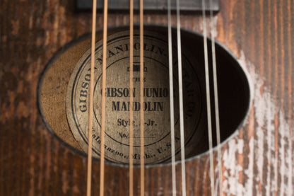 Gibson A-Junior Snakehead Carved Top Mandolin (1927)