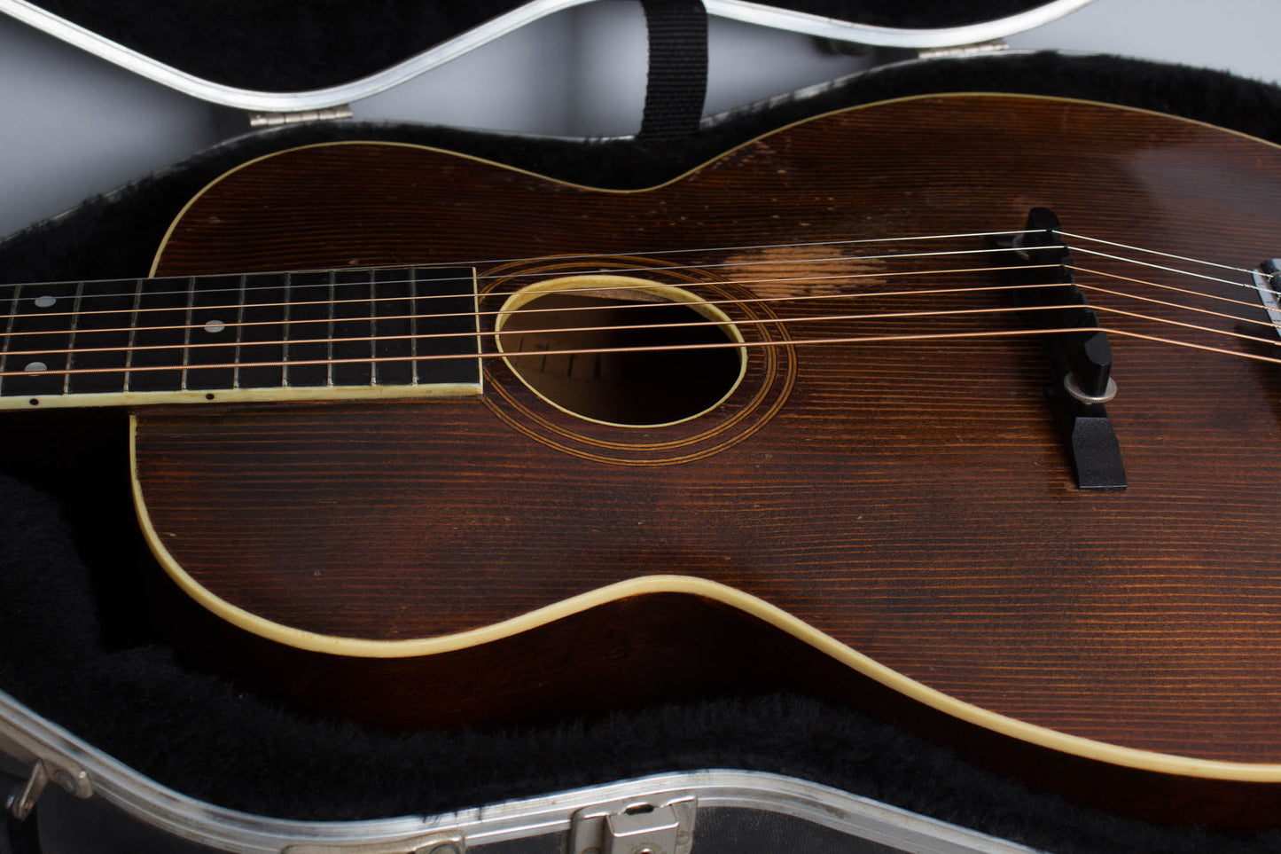Gibson L-1 Arch Top Acoustic Guitar (1919)