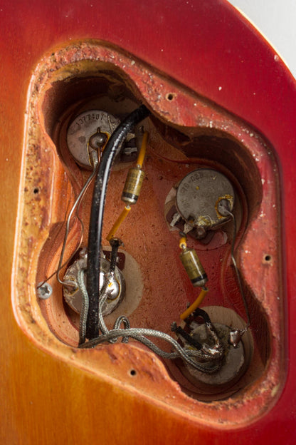 Gibson Les Paul Deluxe Solid Body Electric Guitar (1974)