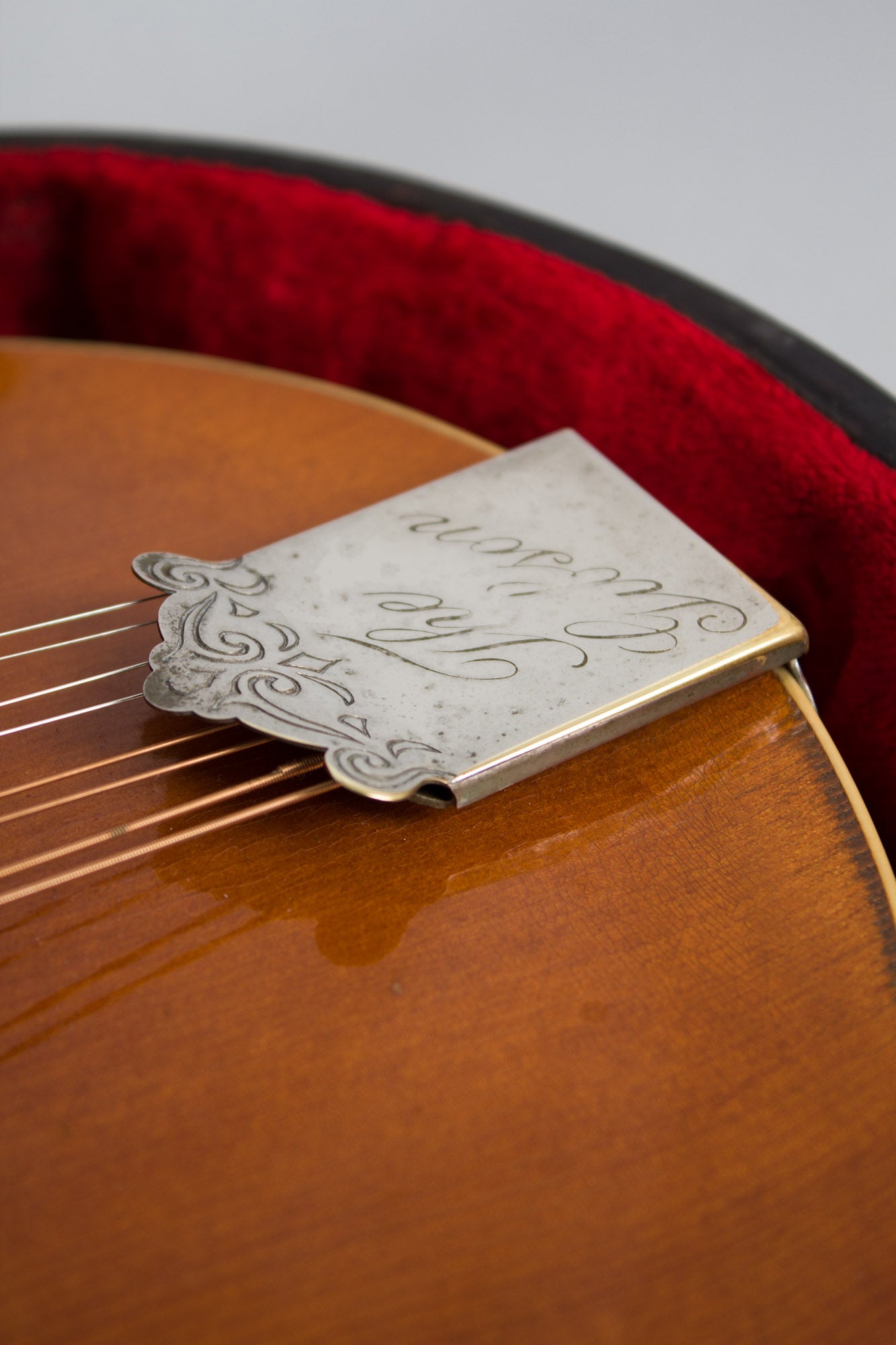 Gibson F-4 Carved Top Mandolin (1912)