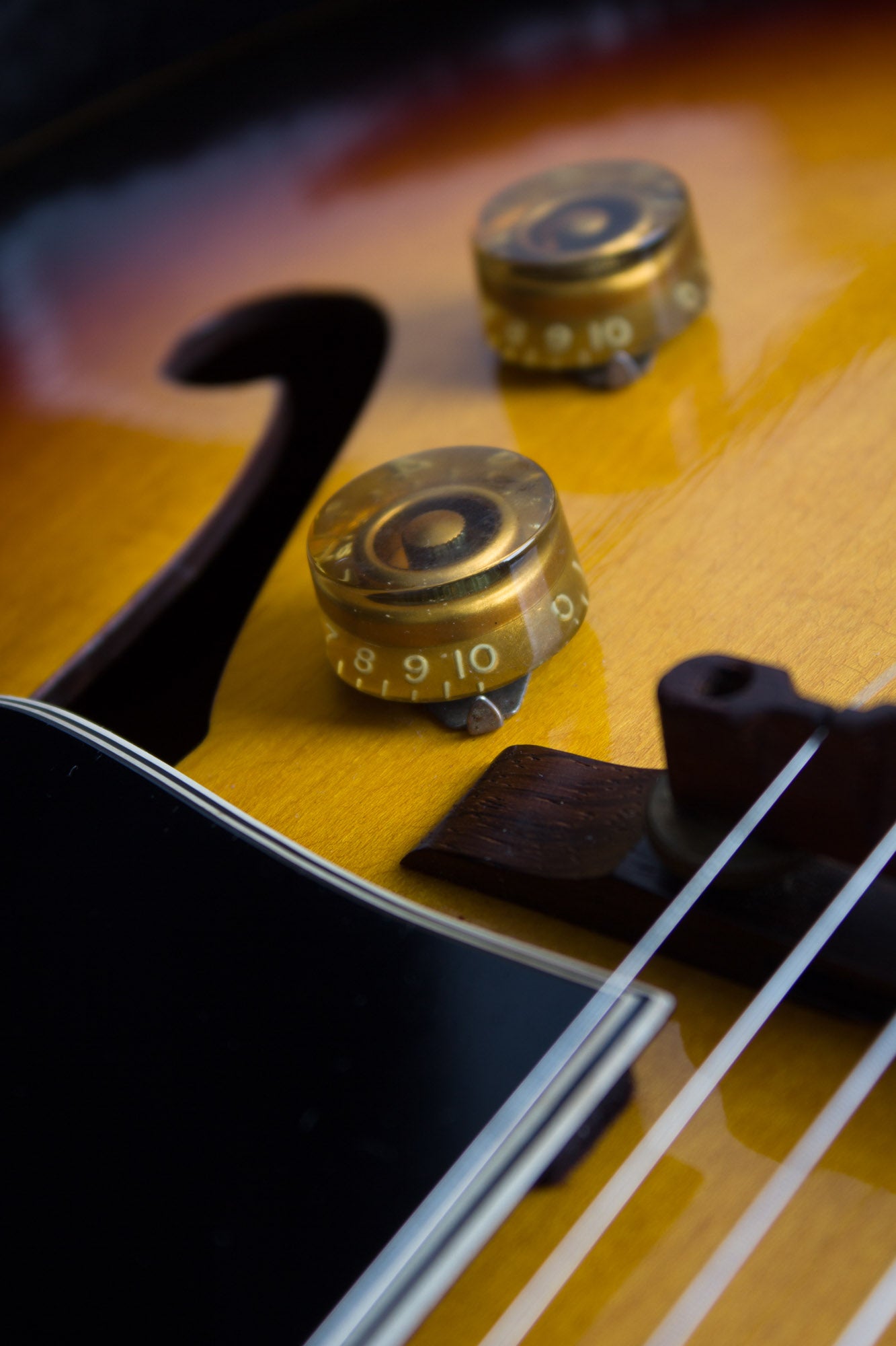 Gibson ES-150 Arch Top Hollow Body Electric Guitar (1955)
