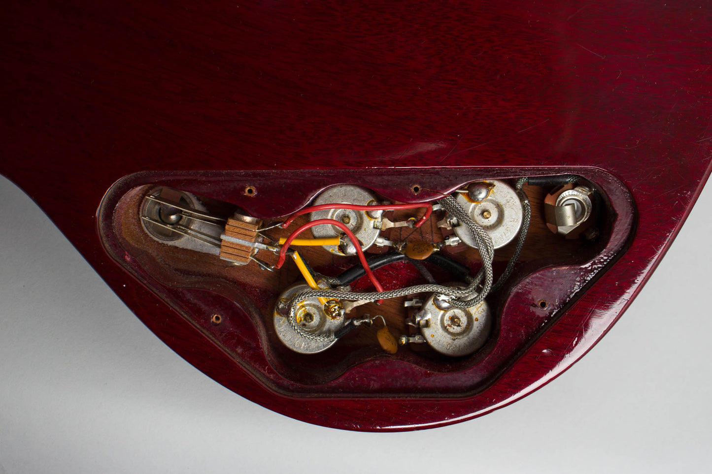 Gibson SG 62 Standard Solid Body Electric Guitar (1987)