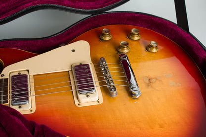 Gibson Les Paul Deluxe Solid Body Electric Guitar (1973)