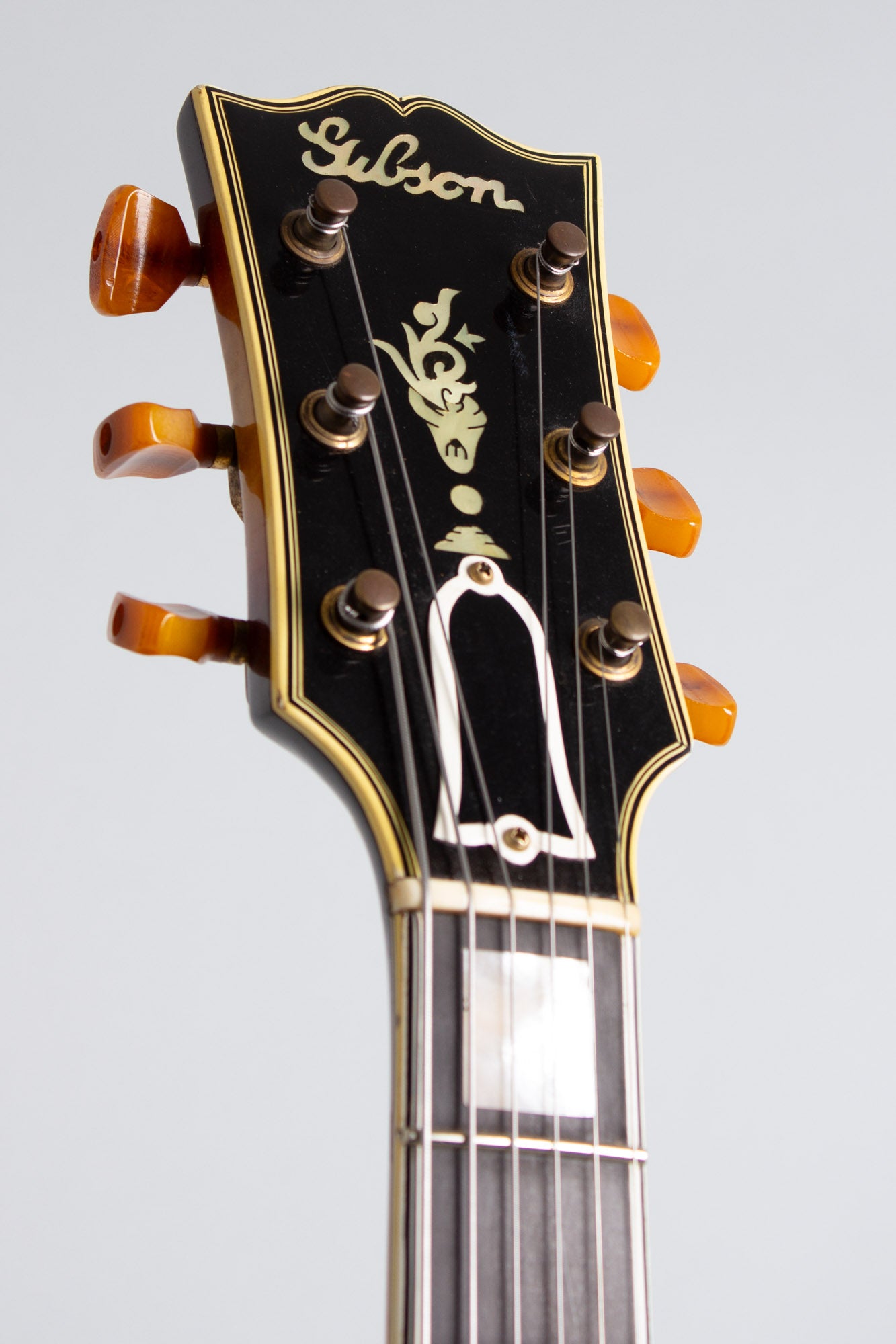 Gibson L-5P built for Charlie Christian later owned and used by Tony Mottola Arch Top Hollow Body Electric Guitar (1940)