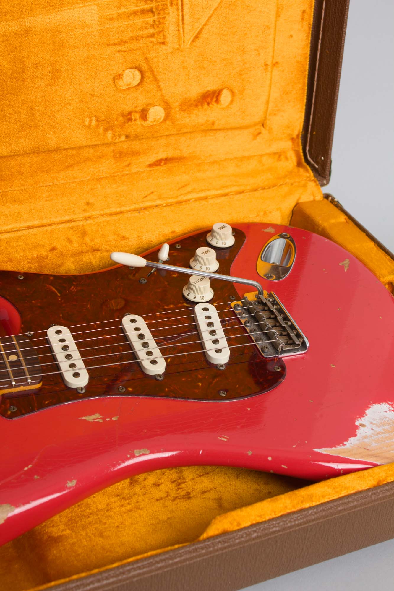 Fender Custom Shop 61 Stratocaster Relic Solid Body Electric Guitar (2014)