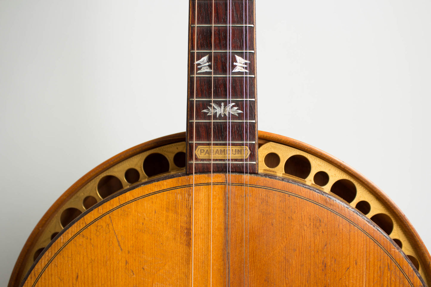 Paramount Tenor Harp Style E Wood Top Banjo (1924)