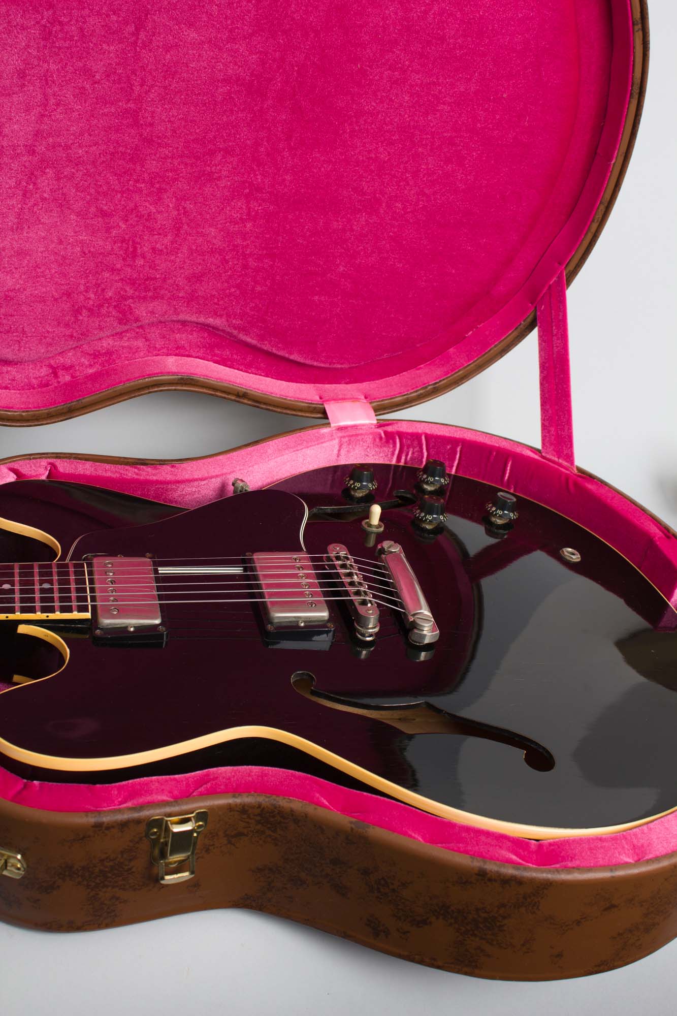 Gibson ES-335 DOT Semi-Hollow Body Electric Guitar (1982)
