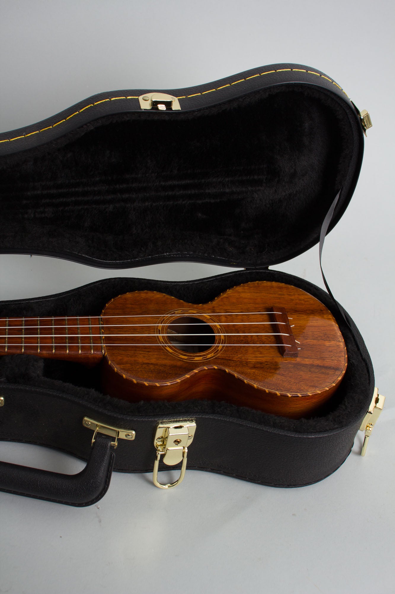 Kumalae Style 3 Soprano Ukulele (1918)