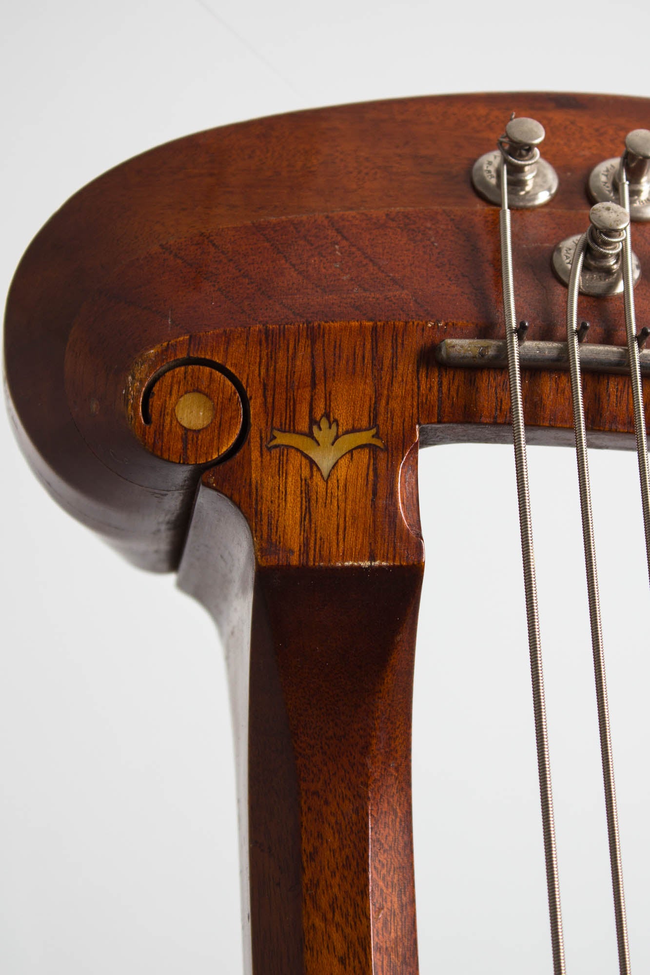 Gibson Style U Harp Guitar (1908)