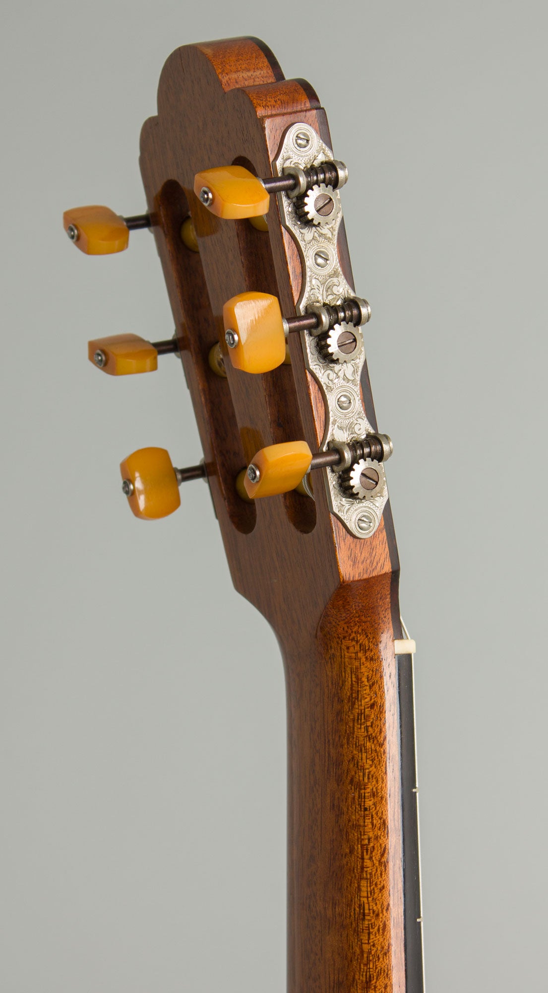 Manuel Velazquez Classical Guitar (1955)