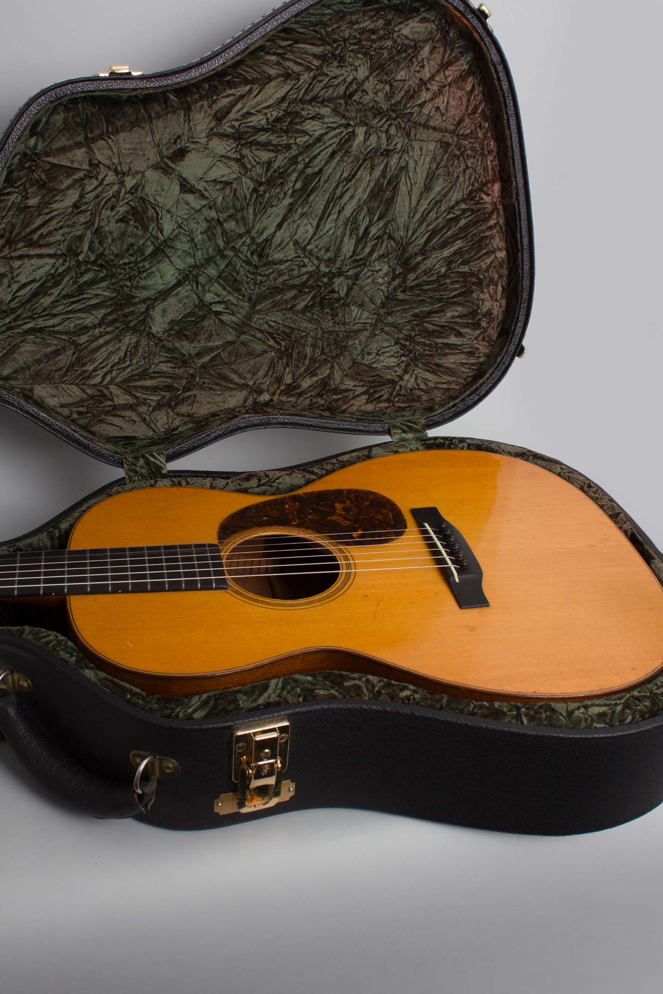 C. F. Martin 000-18 Flat Top Acoustic Guitar (1931)