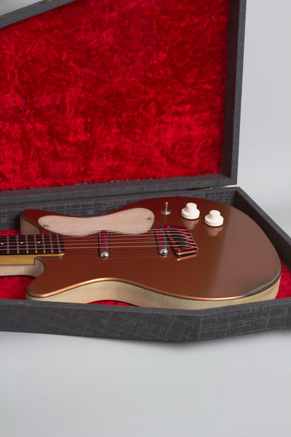 Danelectro Standard Model 3022 Semi-Hollow Body Electric Guitar (1960)