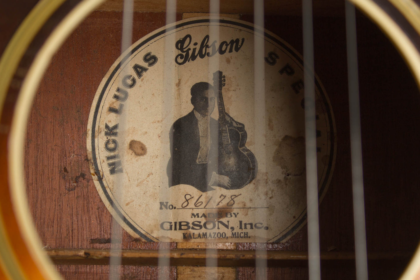 Gibson Nick Lucas Special Flat Top Acoustic Guitar (1930)