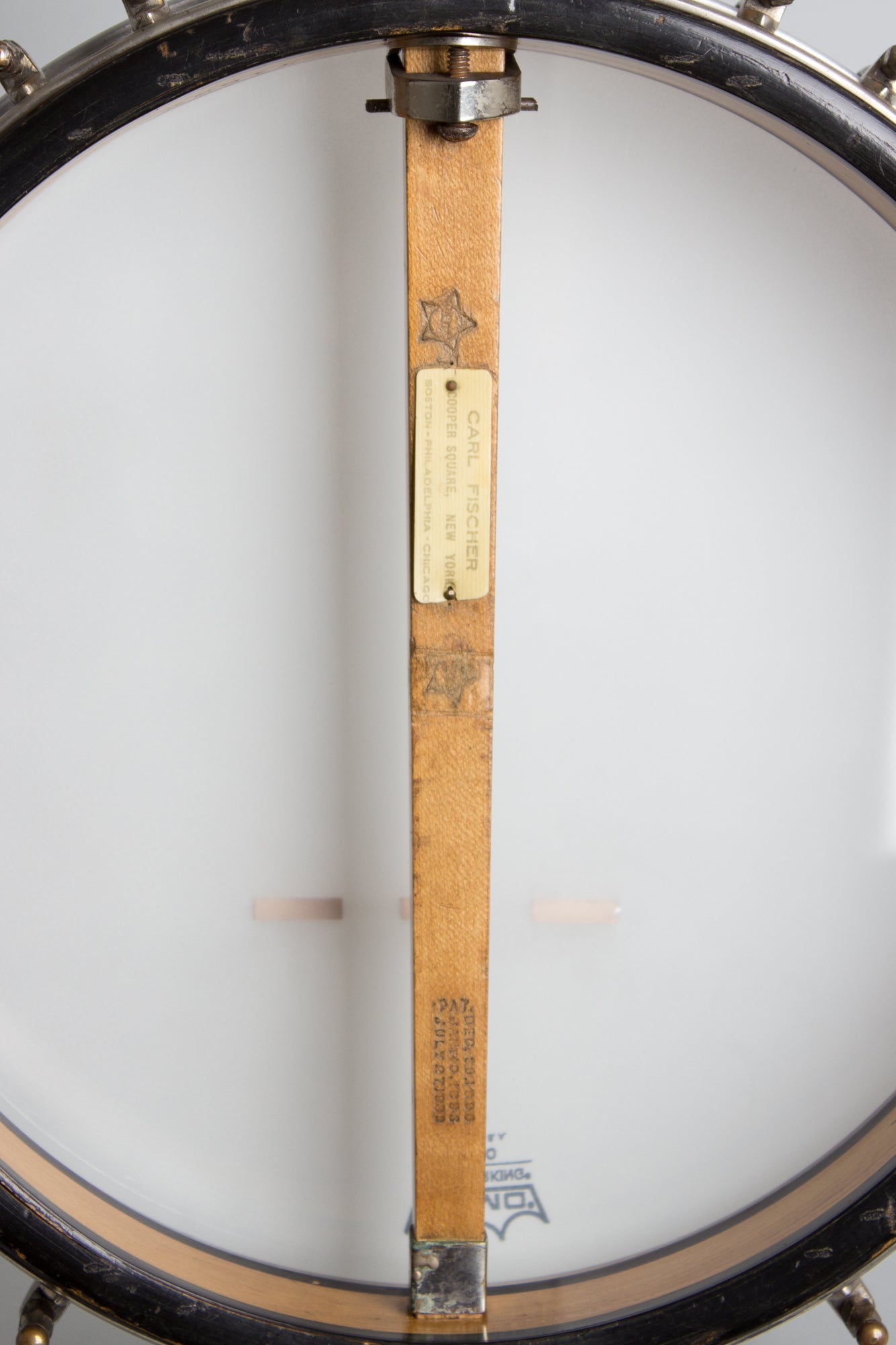 Vega Tu-Ba-Phone Guitar Banjo (1927)