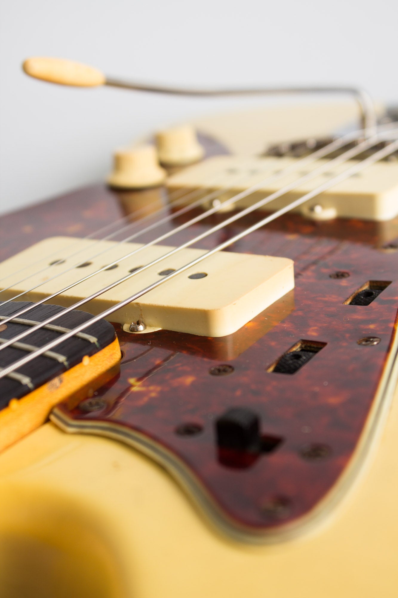 Fender Jazzmaster Solid Body Electric Guitar (1963)