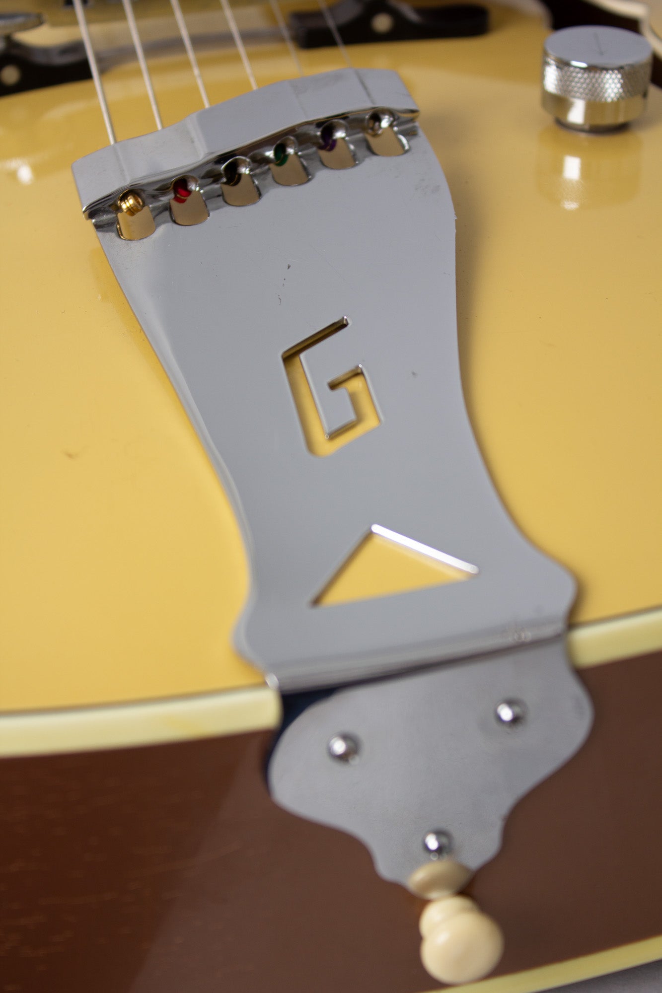 Gretsch Model 6189 Electromatic Streamliner Arch Top Hollow Body Electric Guitar (1956)