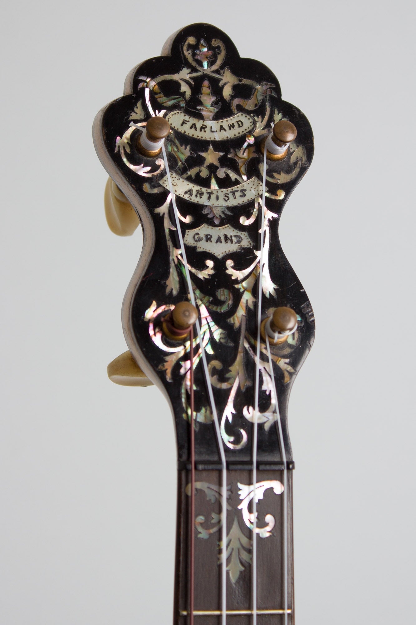 A. A. Farland Artists Grand 5 String Banjo (1910)