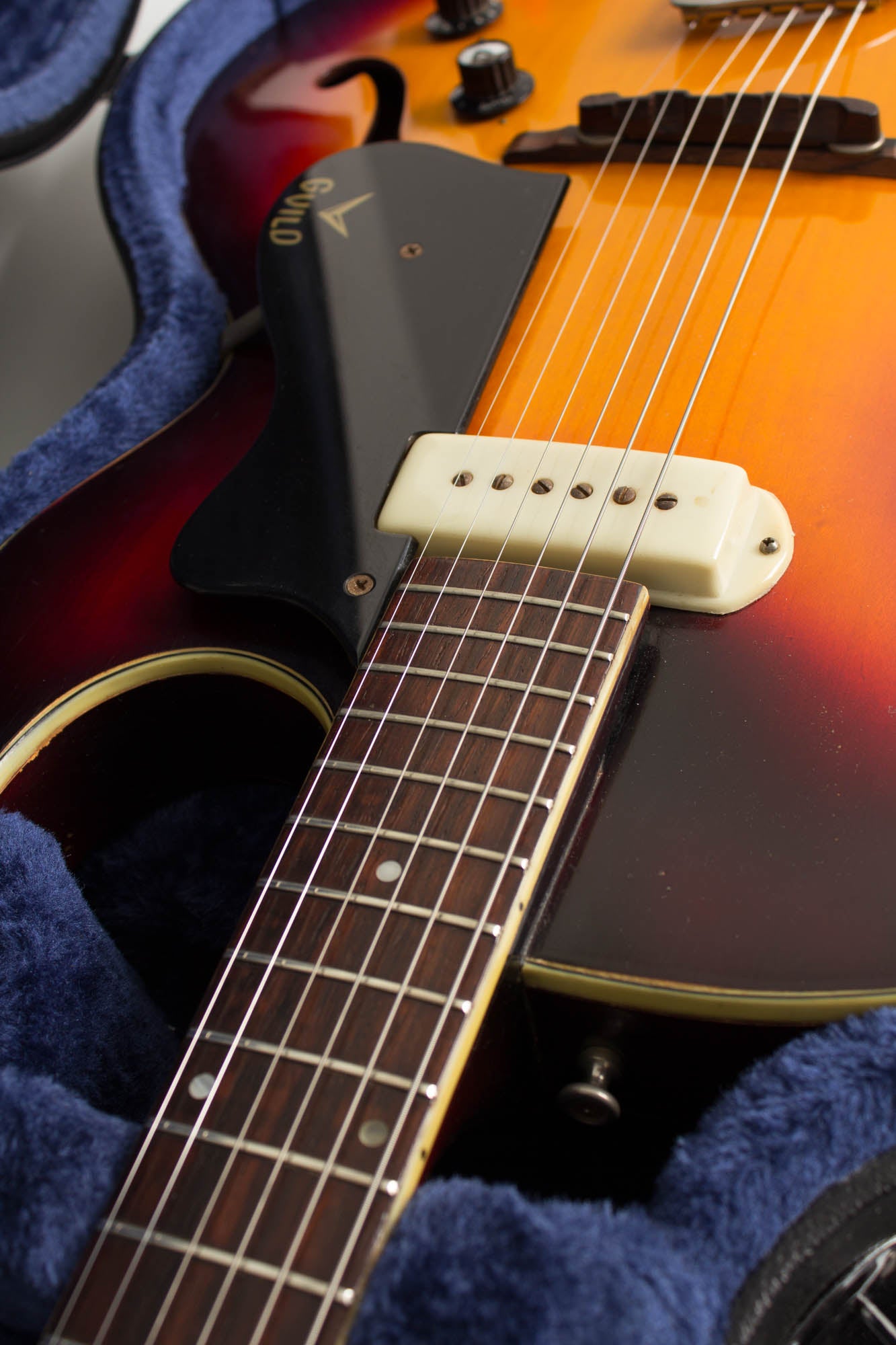 Guild T-100 Thinline Hollow Body Electric Guitar (1962)