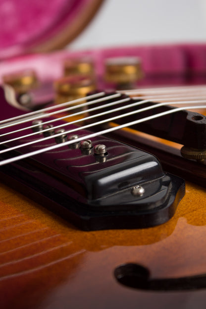 Gibson ES-175D Arch Top Hollow Body Electric Guitar (1953)