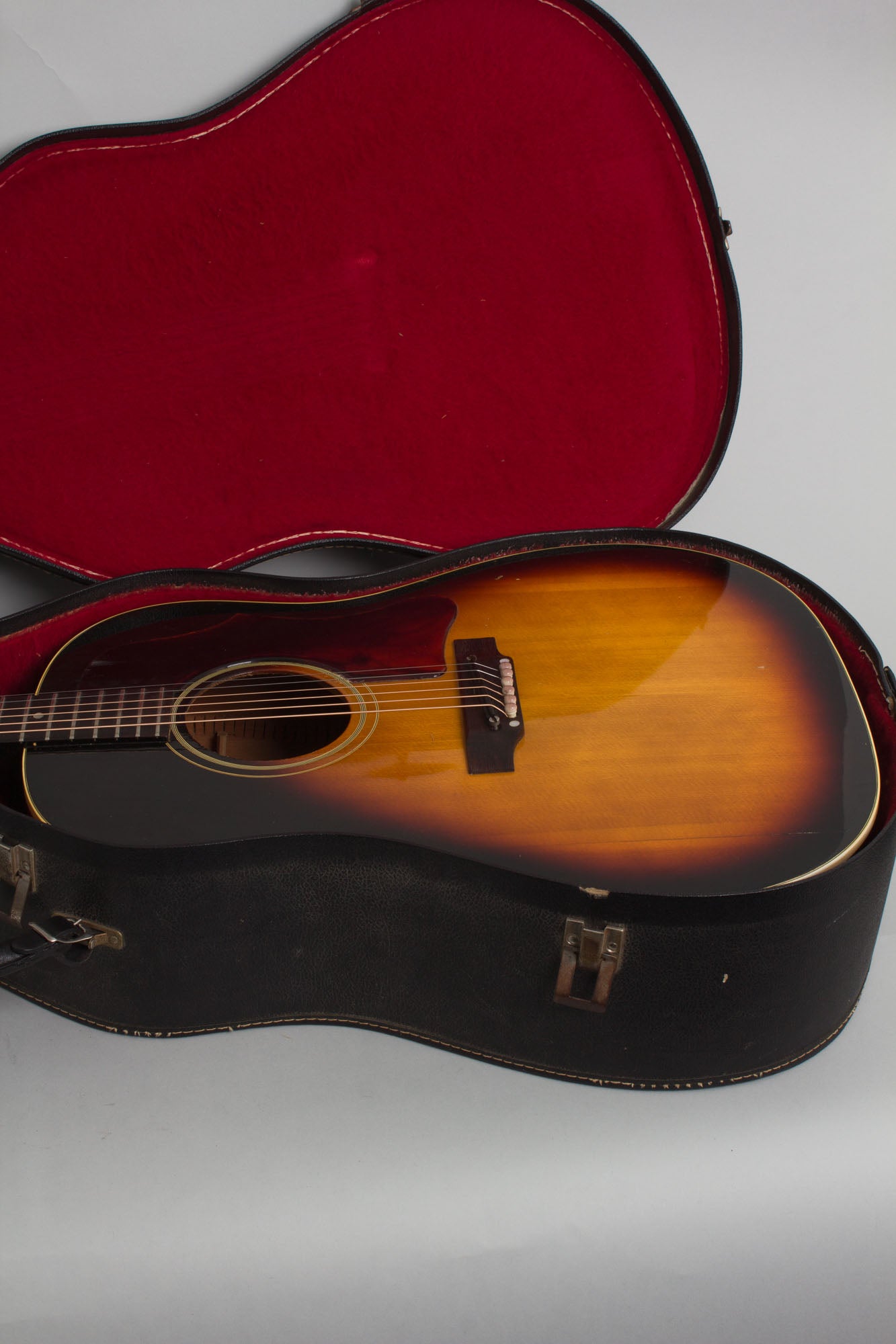 Gibson J-45 Flat Top Acoustic Guitar (1968)