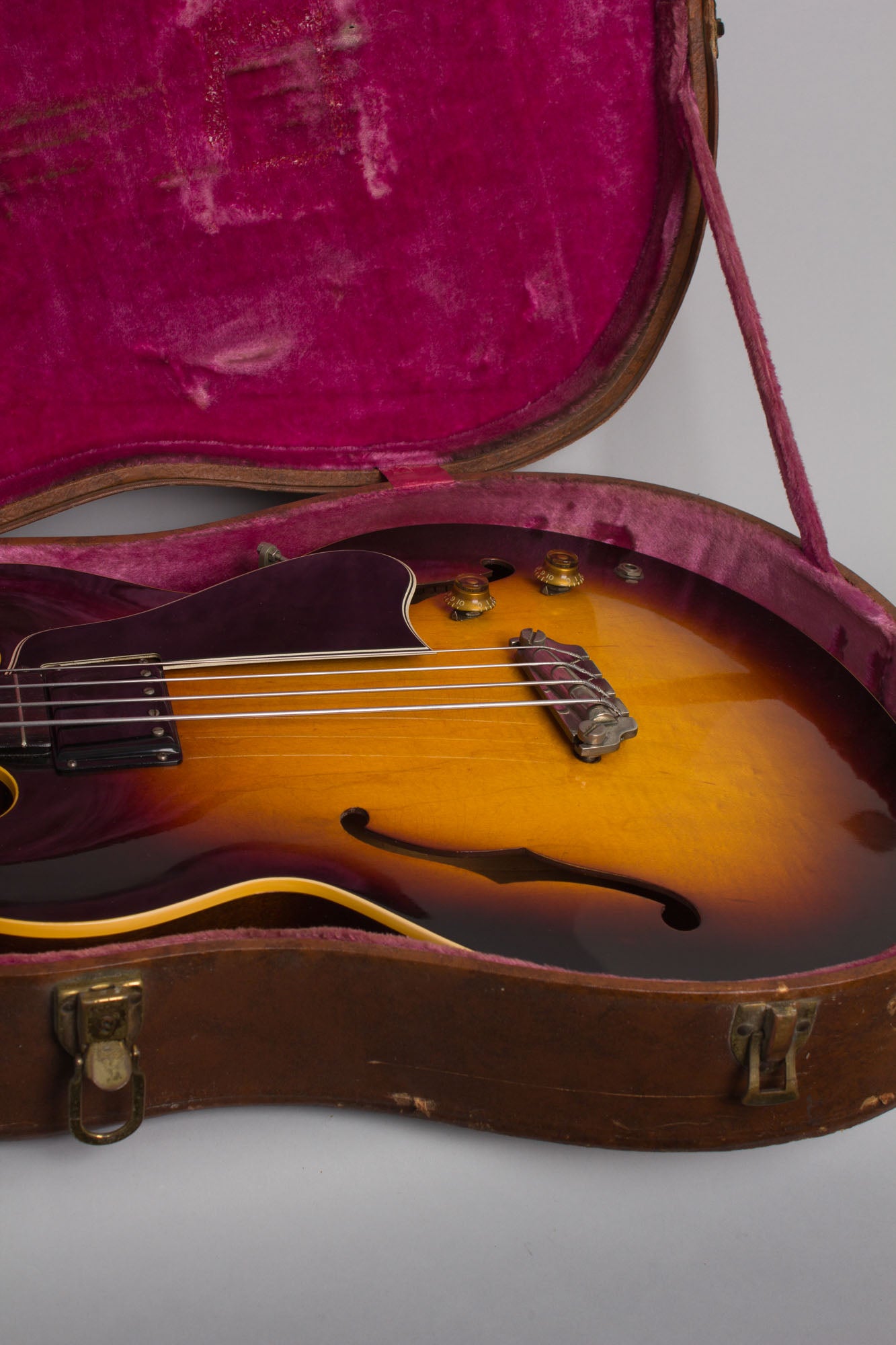 Gibson EB-2 Electric Bass Guitar (1958)