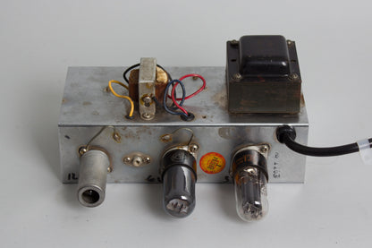 Fender Champ-Amp 5F1 Tube Amplifier (1963)