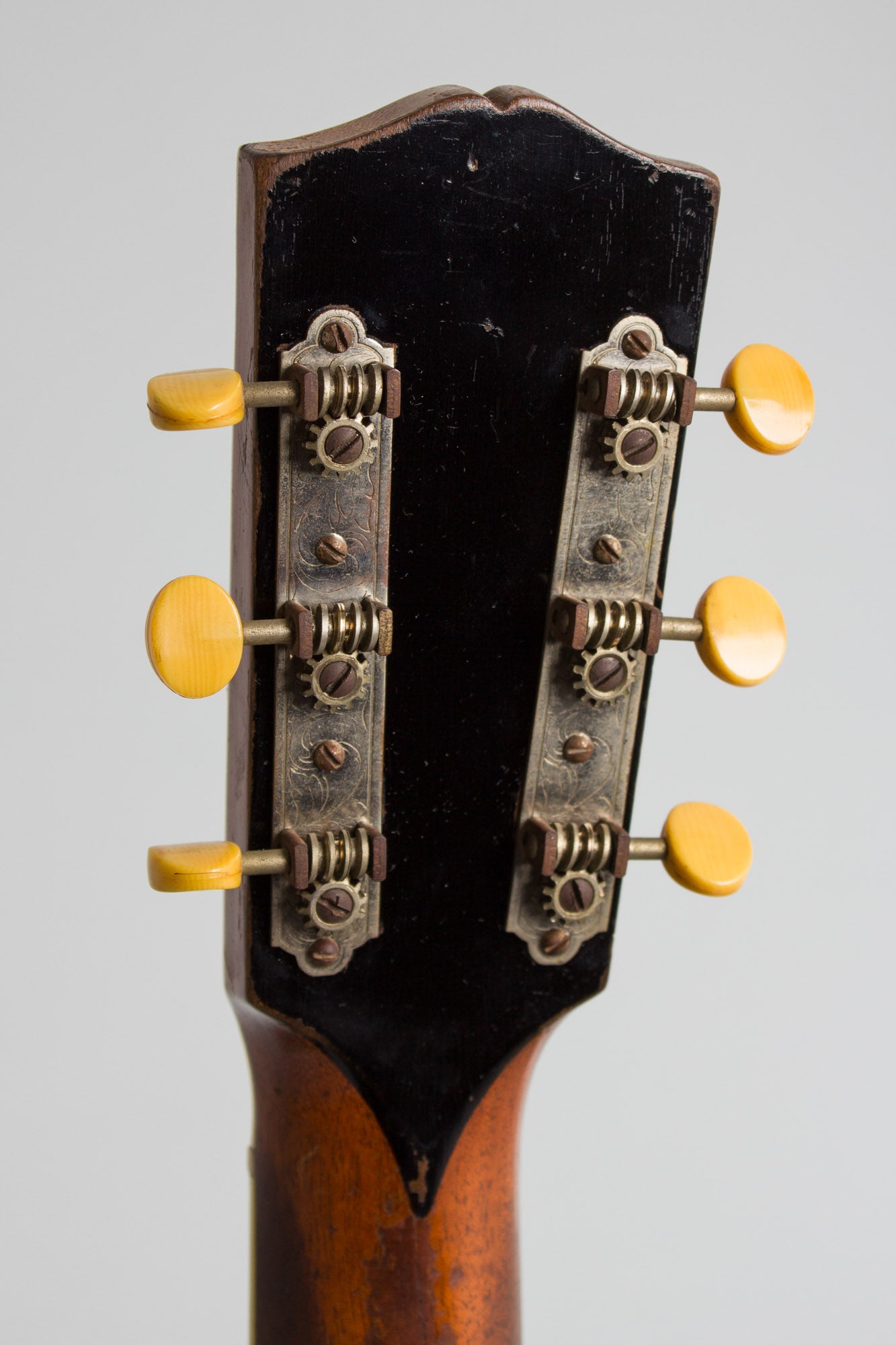 Gibson L-4 Arch Top Acoustic Guitar (1931)