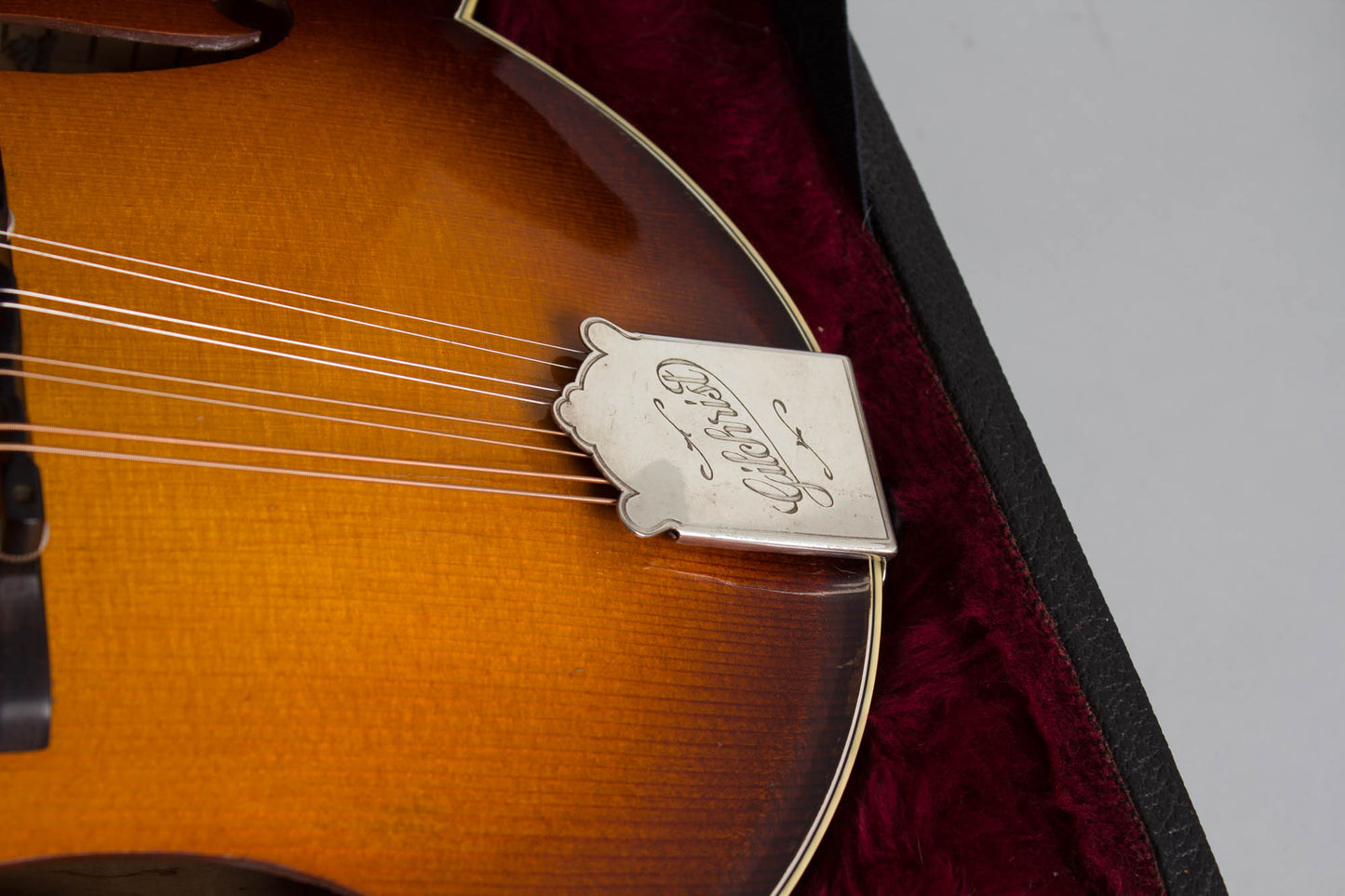 Gilchrist F-5 Carved Top Mandolin (1990)