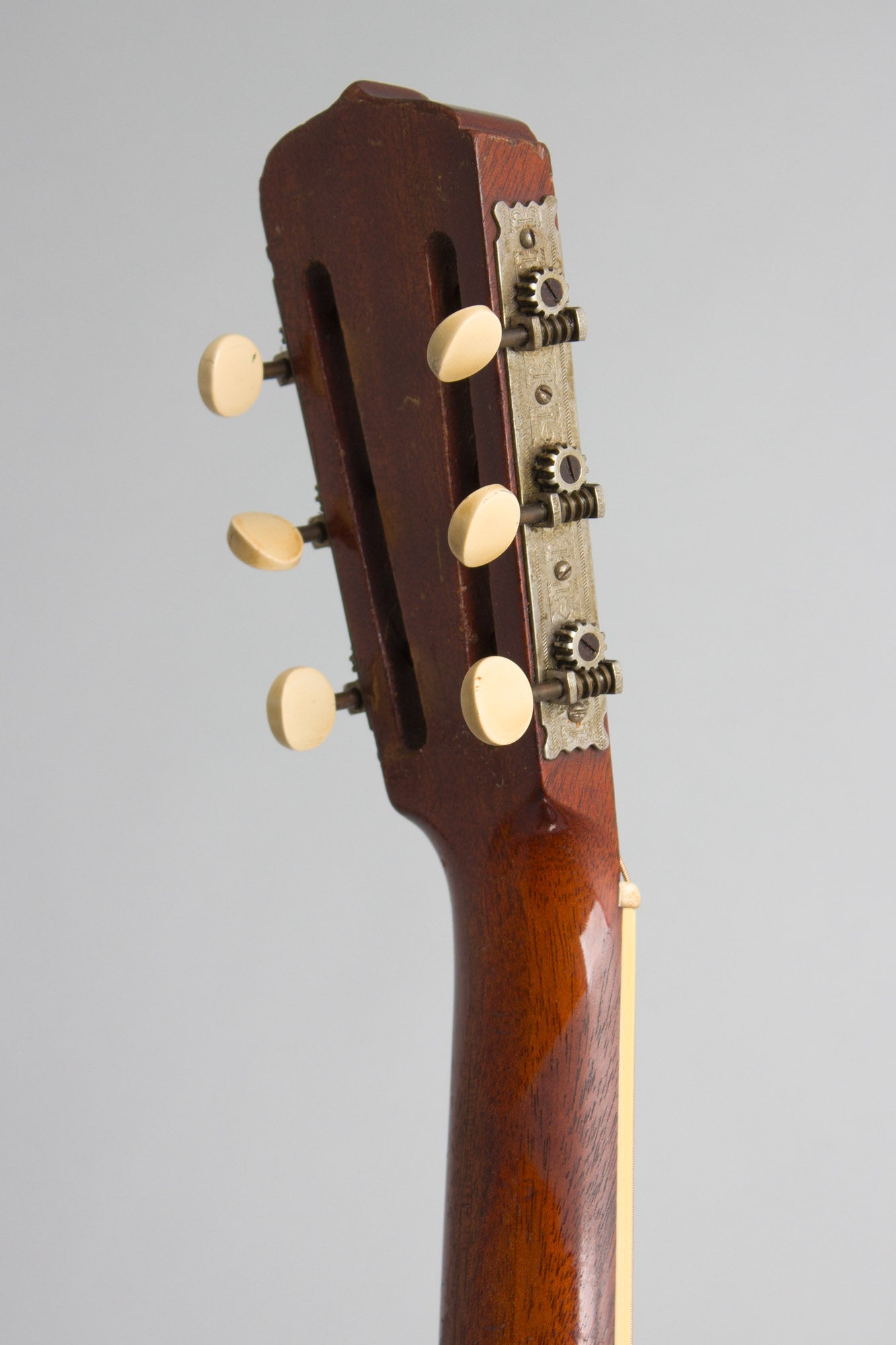 National Style 1 Tricone Roundneck Resophonic Guitar (1928)