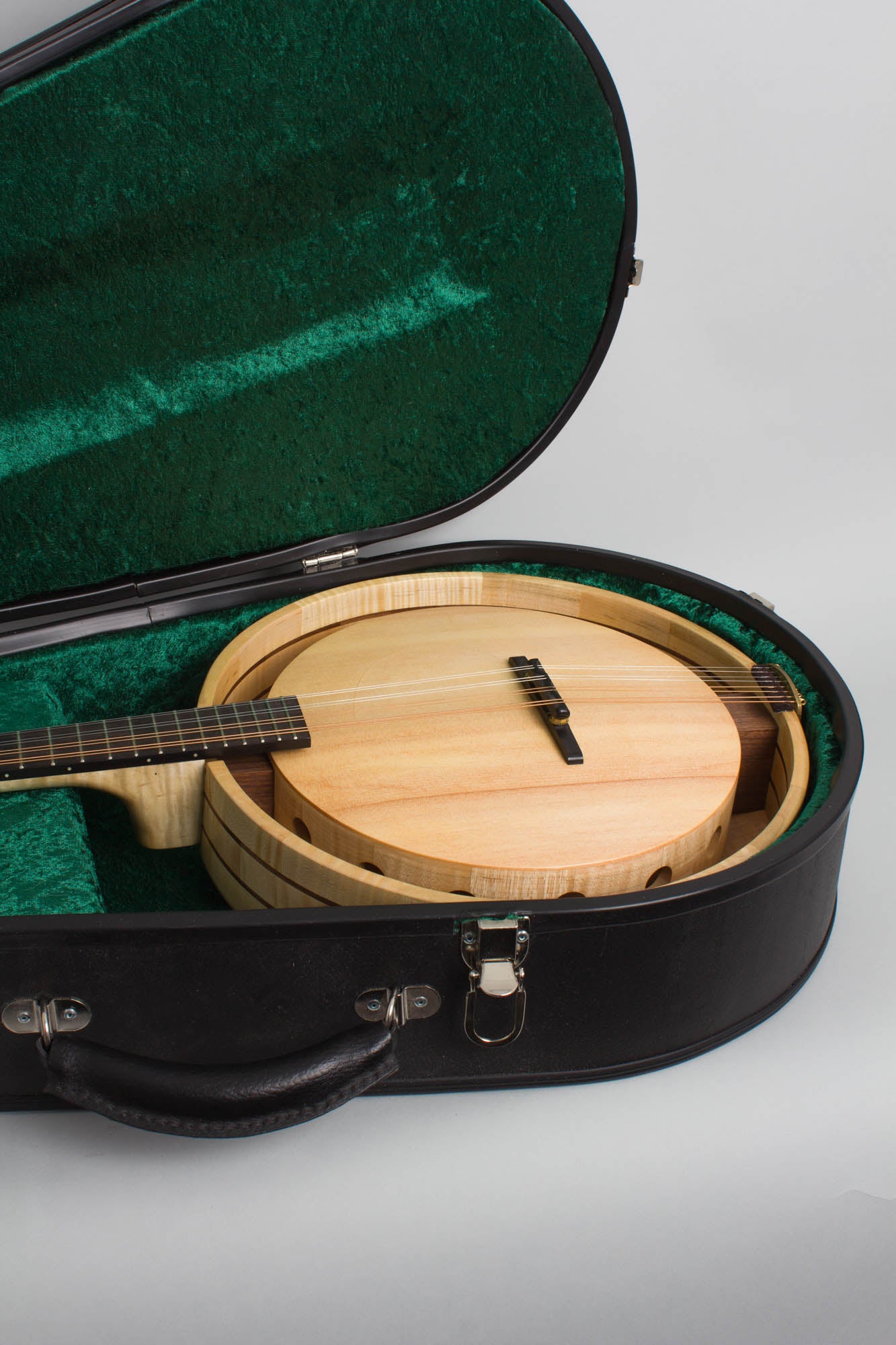 Round Acoustic Mandolin (2025)
