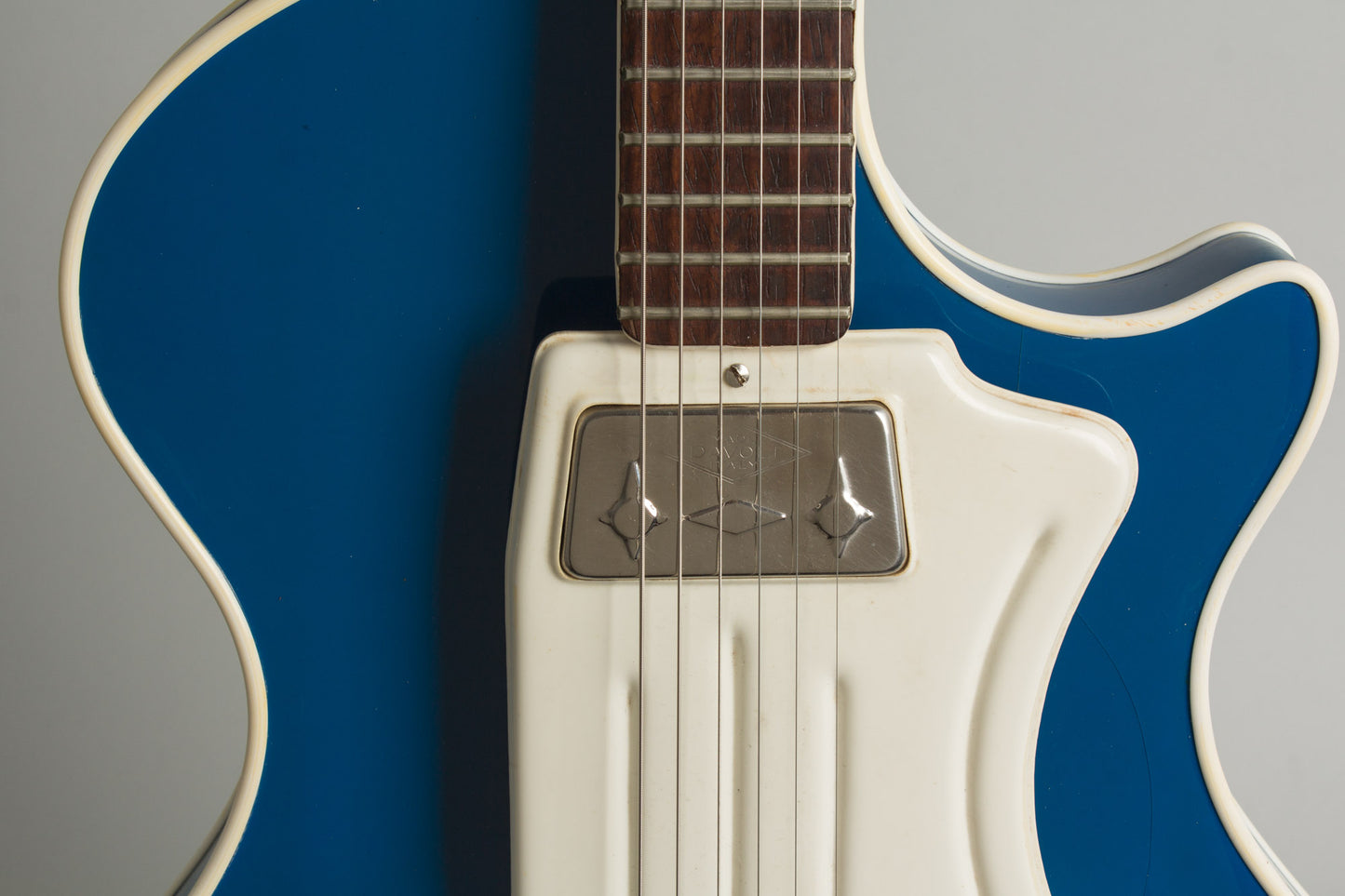 Wandre Teen Ager Model 900 Semi-Hollow Body Electric Guitar (1961)