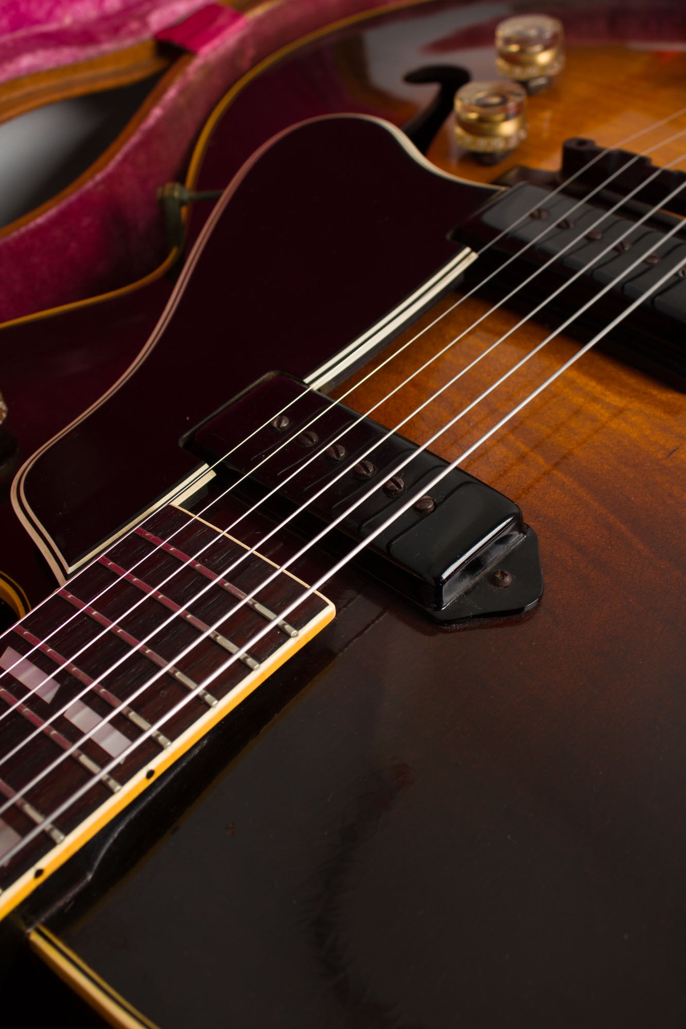 Gibson ES-350 Arch Top Hollow Body Electric Guitar (1951)