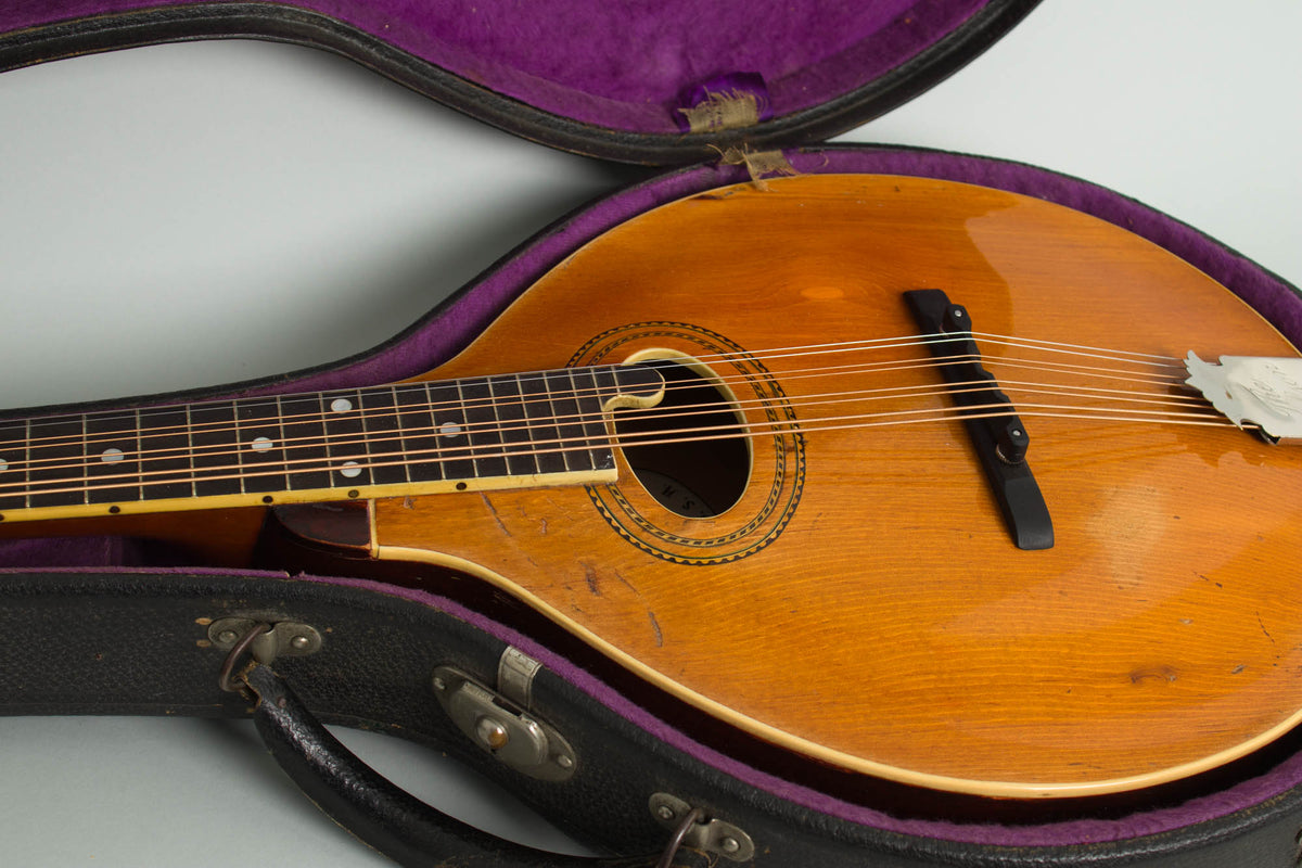 Gibson Style H-1 Carved Top Mandola (1910)