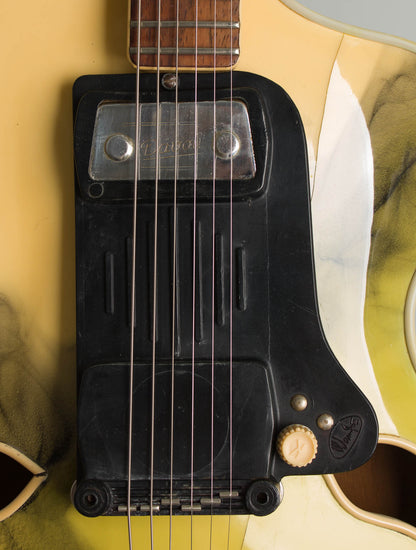 Wandre BB Model Semi-Hollow Body Electric Guitar (1960)
