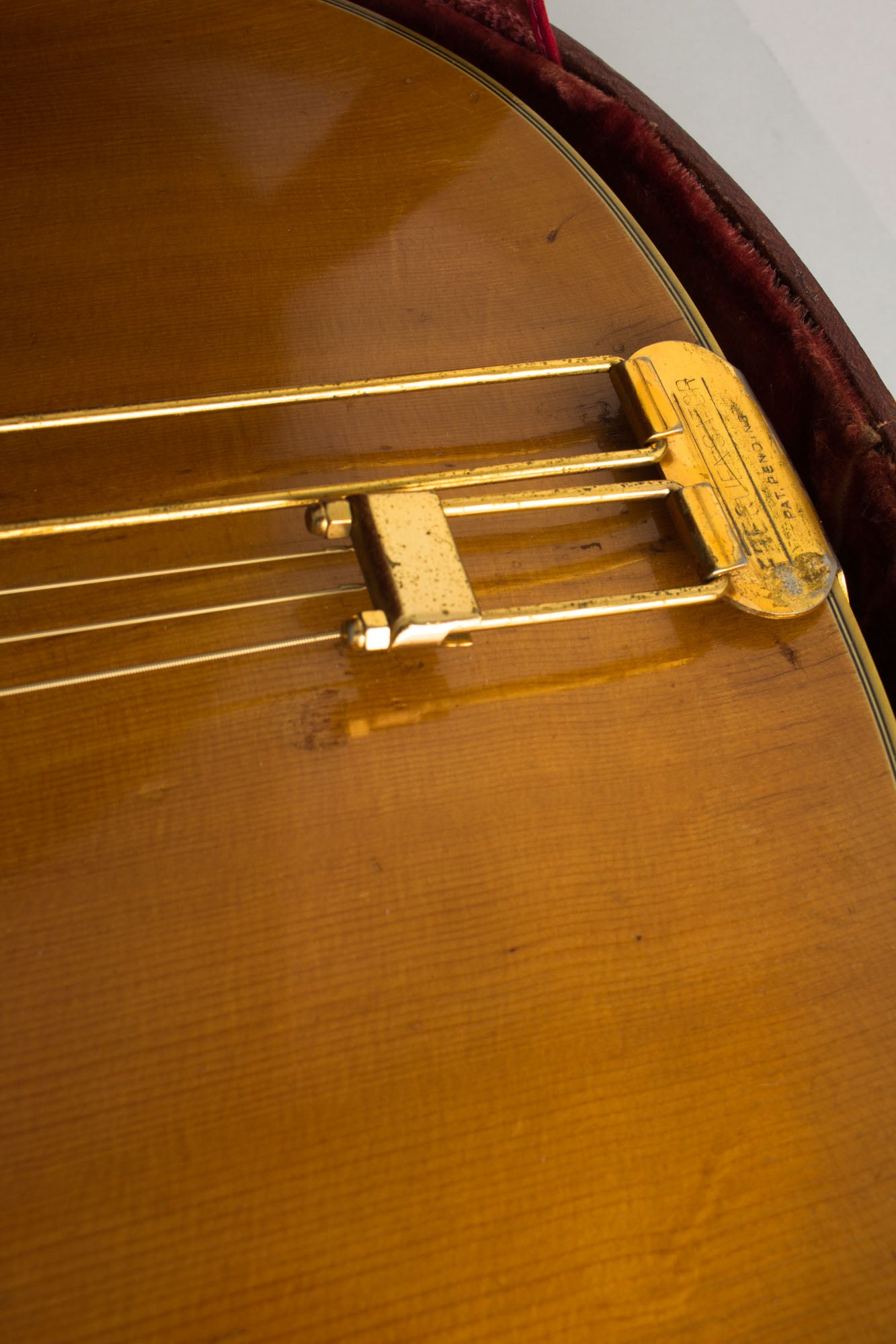 Epiphone DeLuxe Arch Top Acoustic Guitar (1941)