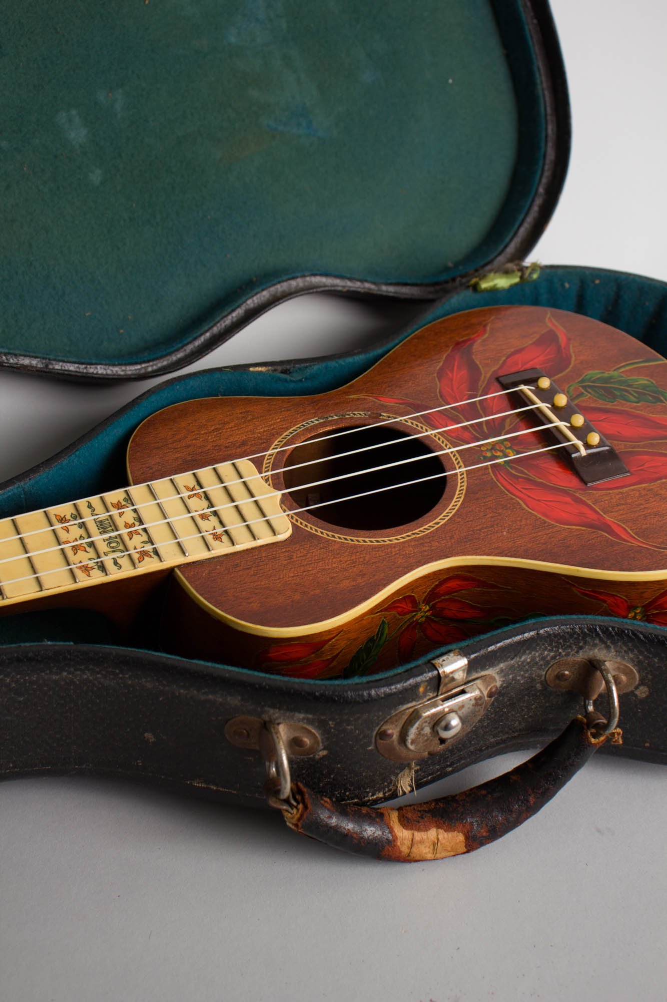Gibson Poinsettia Custom Concert Ukulele (1931)