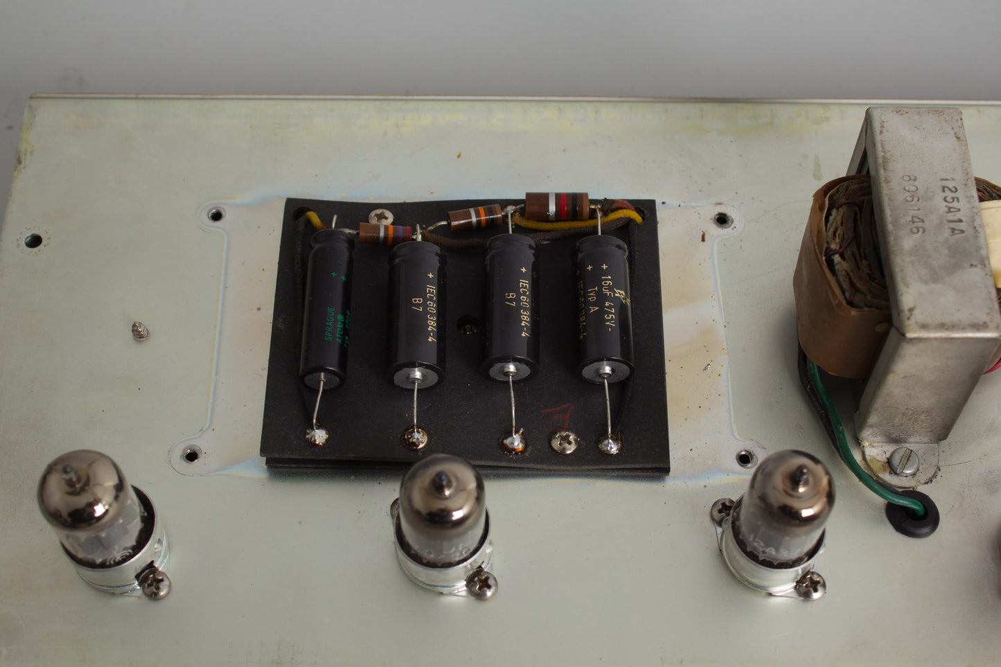 Fender Deluxe 6G3 Tube Amplifier (1962)