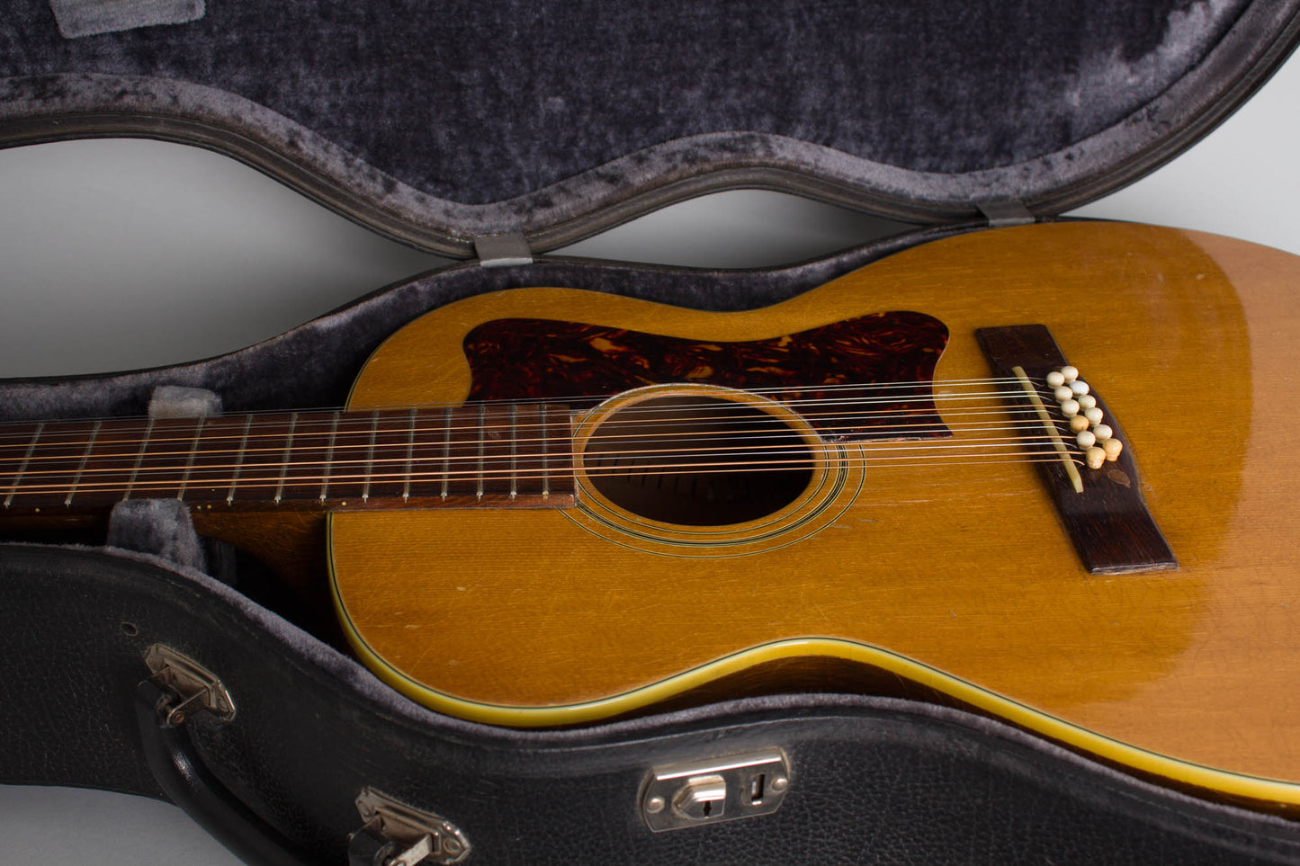 Guild F-212 12 String Flat Top Acoustic Guitar (1963)
