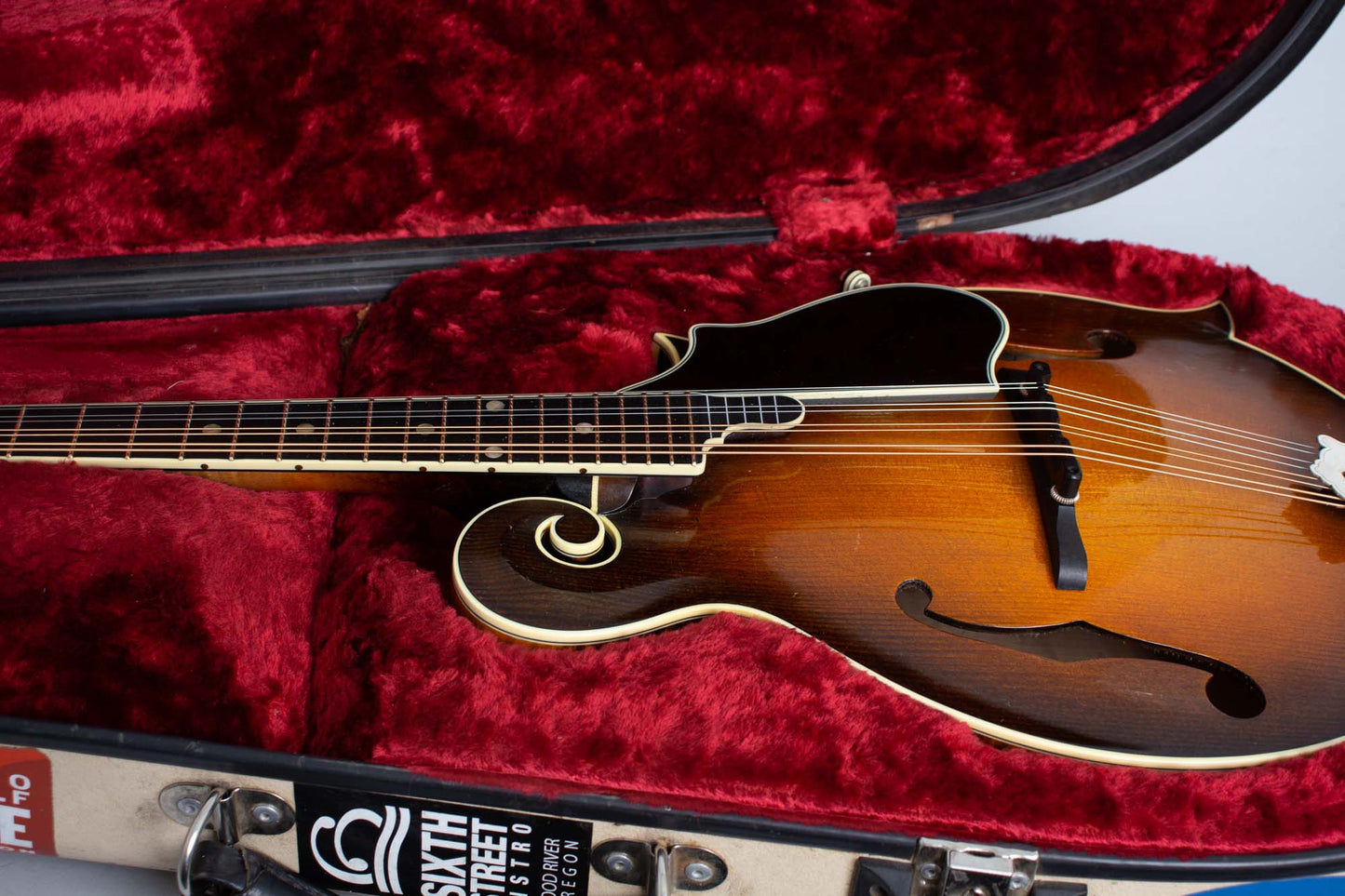 Gilchrist Model 5 Carved Top Mandolin (2016)