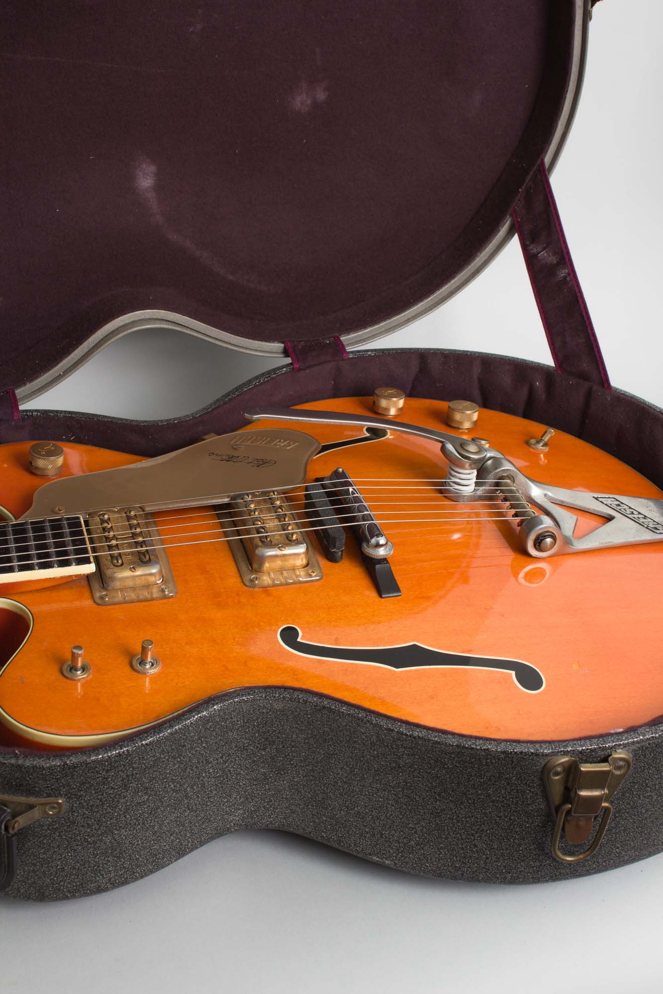 Gretsch Model 6120 Chet Atkins Hollowbody Thinline Hollow Body Electric Guitar (1965)