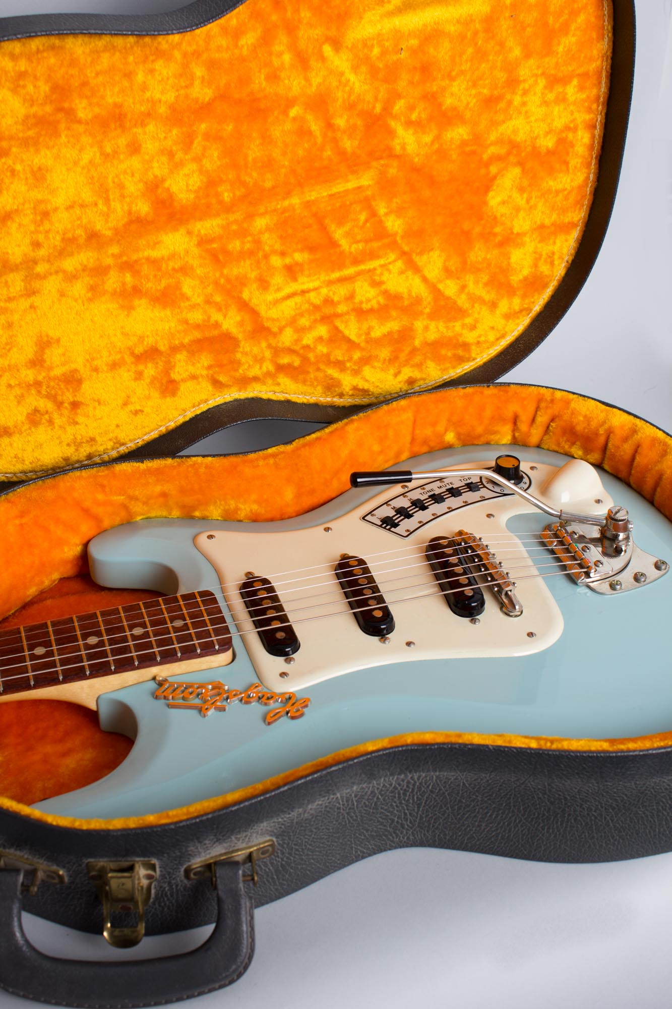 Hagstrom III Solid Body Electric Guitar (1965)
