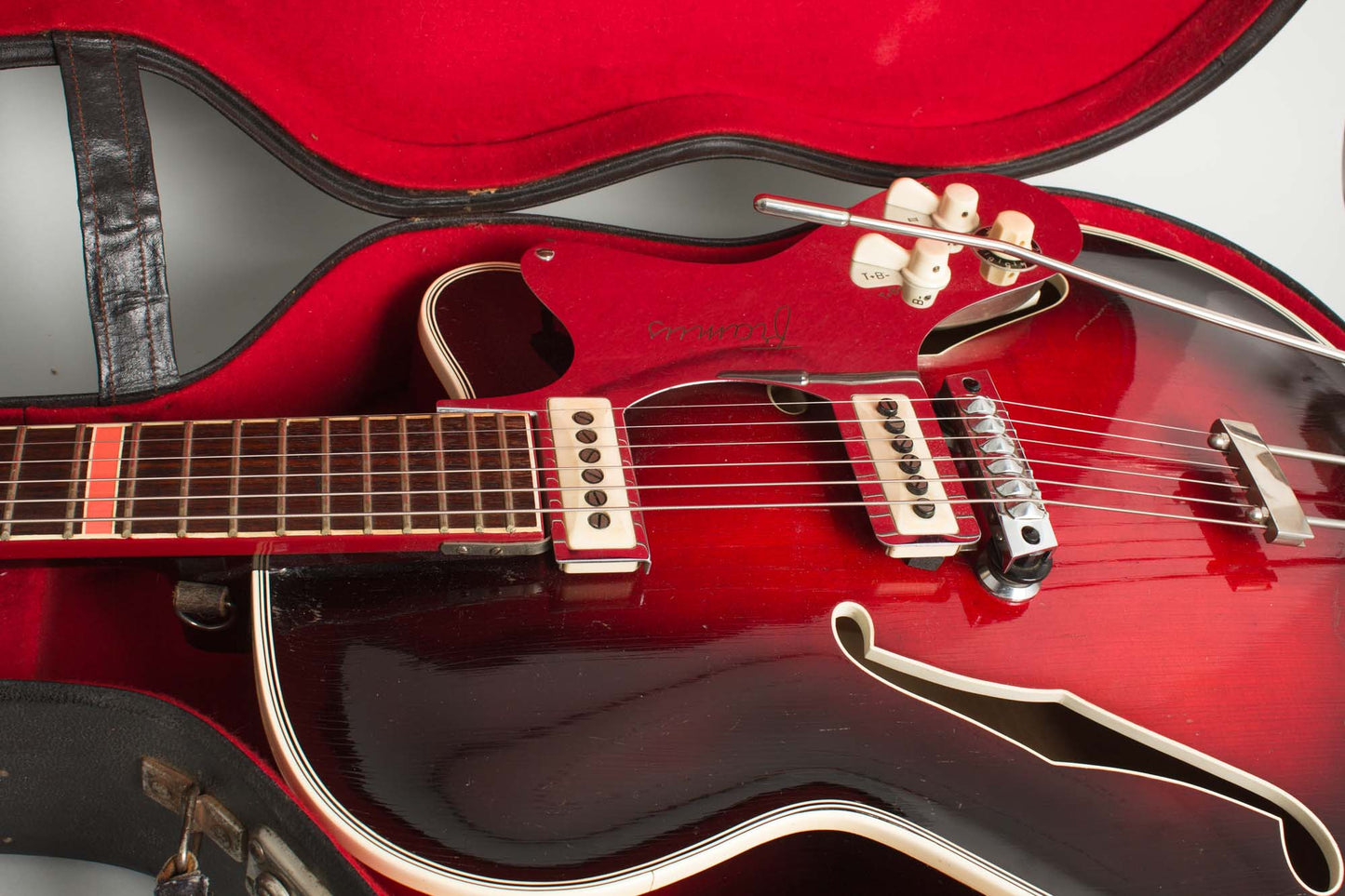 Framus Grand Star Black Rose Model 5/125 Arch Top Hollow Body Electric Guitar (1962)