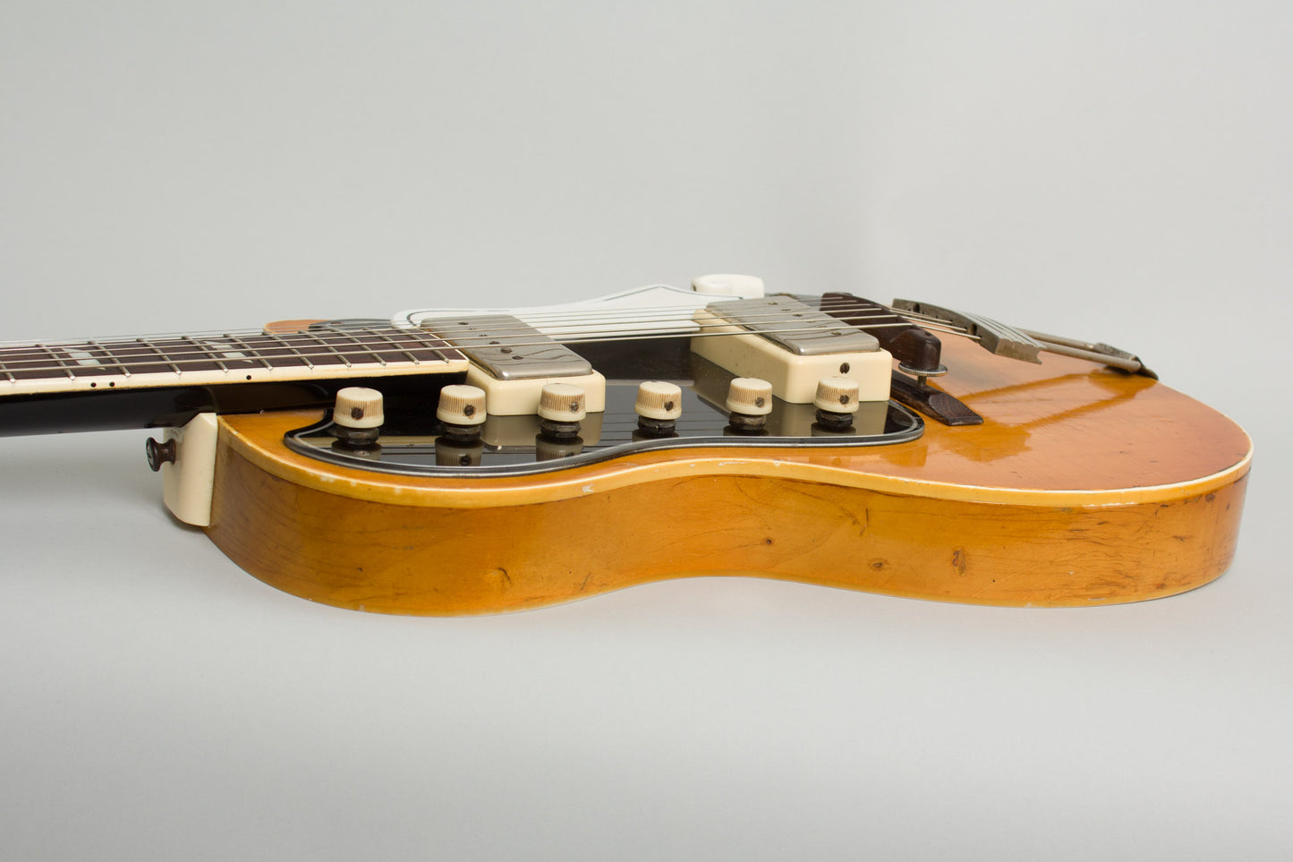 National Model 1104 Town & Country Solid Body Electric Guitar (1958)