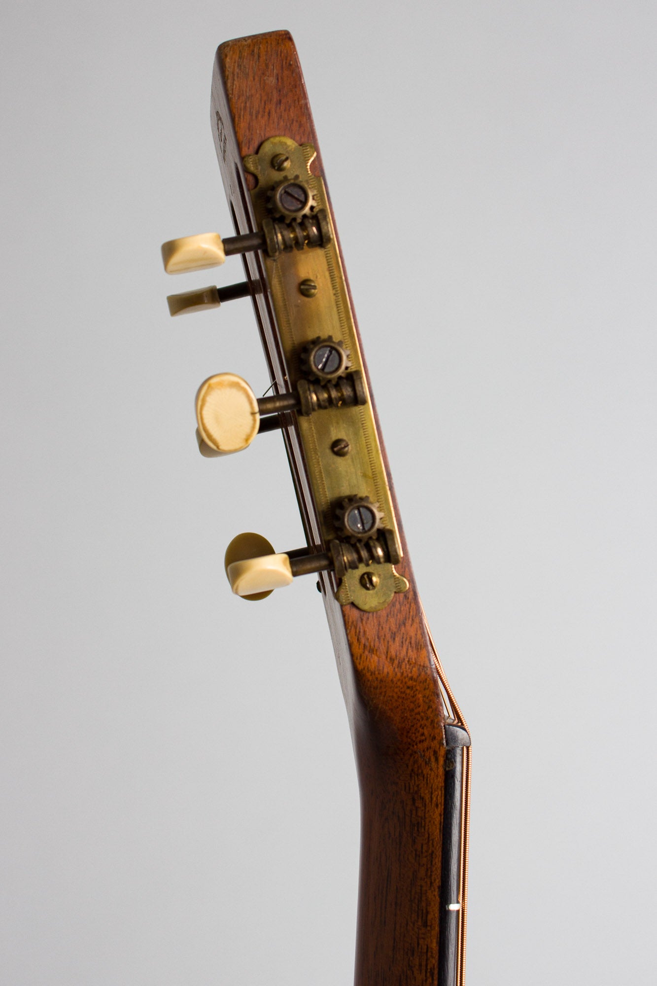 C. F. Martin 0-18 Flat Top Acoustic Guitar (1926)