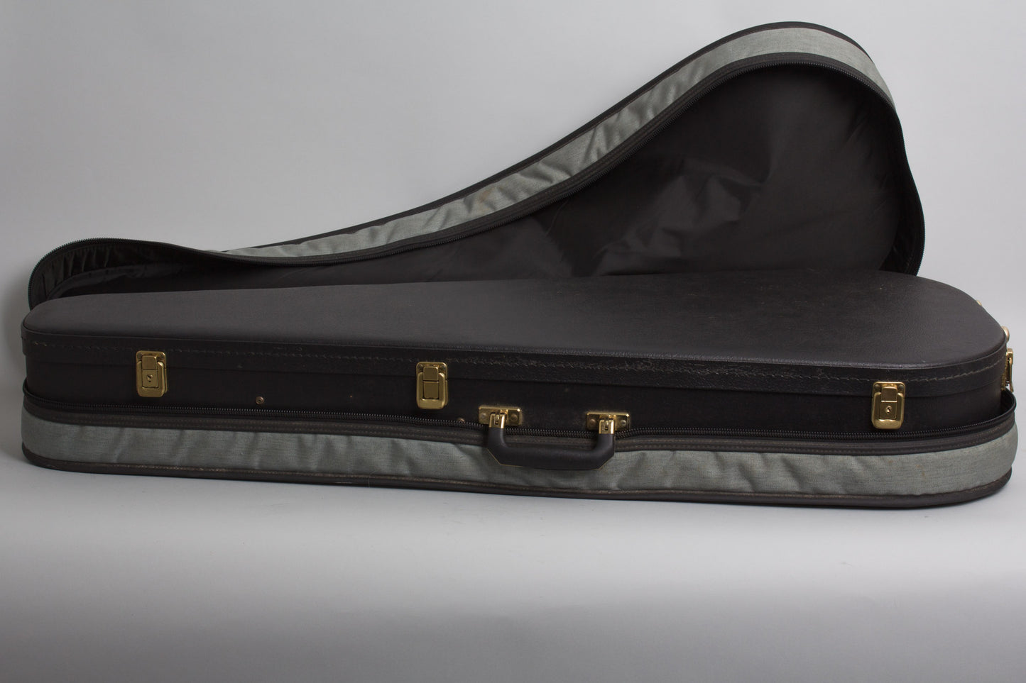 Jose Oribe Calidad Suprema Model Classical Guitar (1990)
