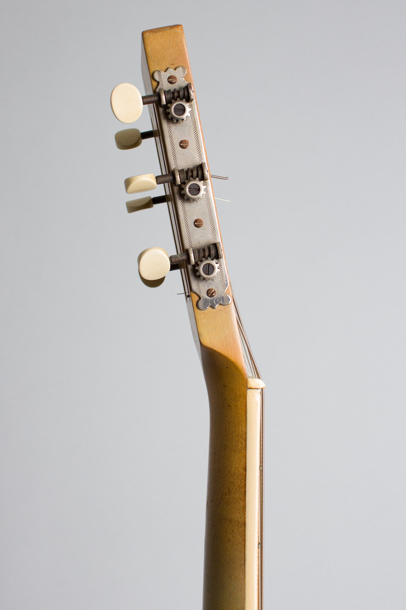 National Triolian Resophonic Guitar (1931)