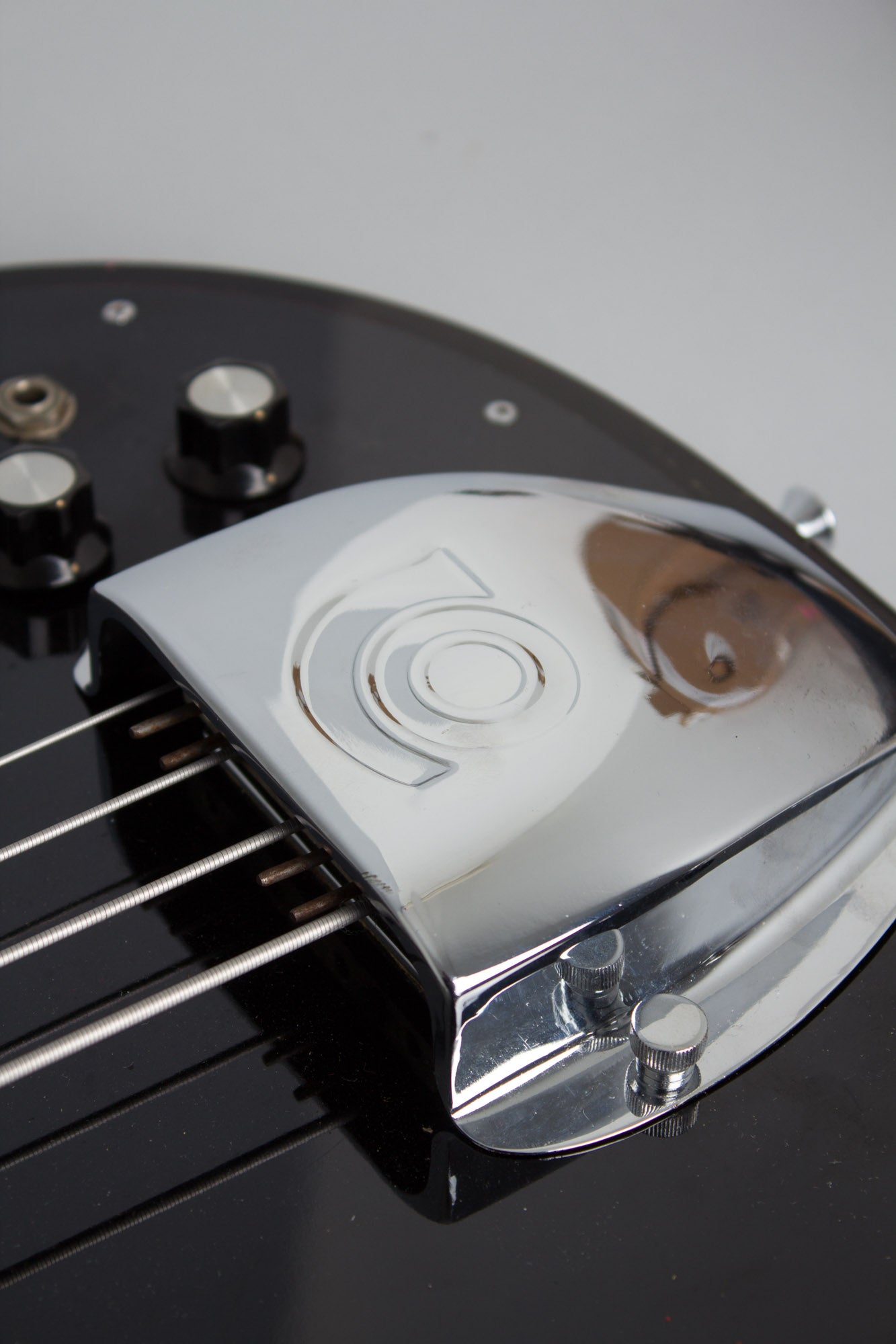 Ampeg AMUB-1, Previously Owned by Steve Knight of Mountain Electric Bass Guitar (1968)
